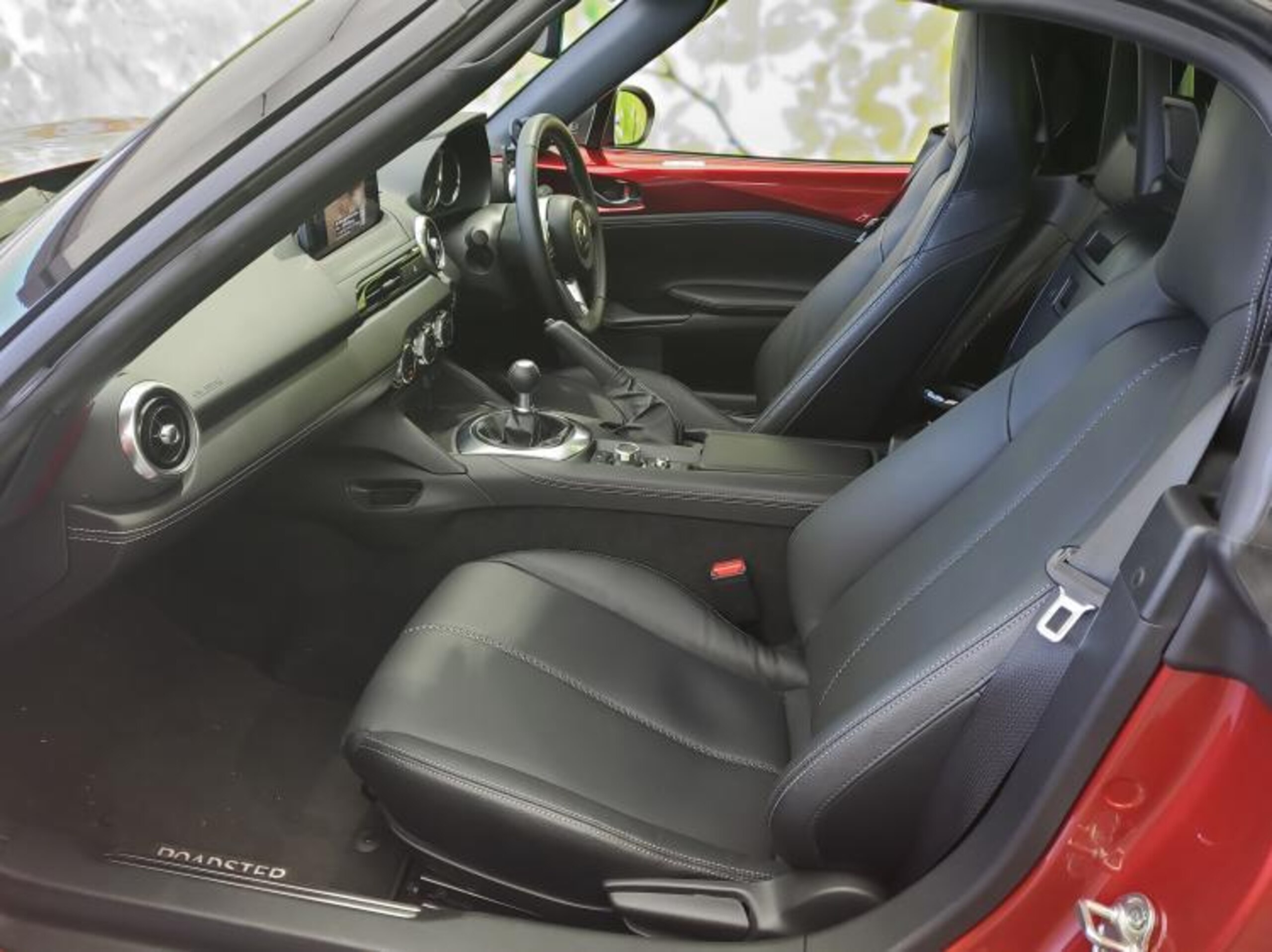 Mazda Roadster 1.5 S Leather Package — photo 8