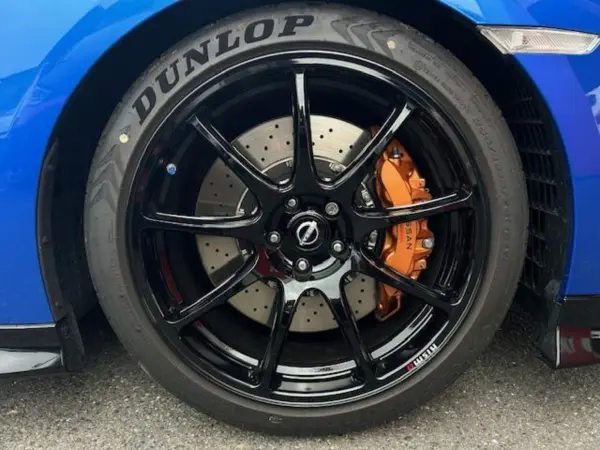 Nissan GT-R 3.8 Track Edition engineered by NISMO 4WD One Owner Full Original NISMO 20-inch Alloy Wheels NISMO Seats Genuine Navigation Backup Camera Dashcam ETC — photo 7