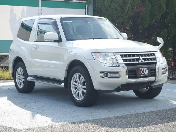 2014 Mitsubishi Pajero — photo 8 | Tuminion Kenya