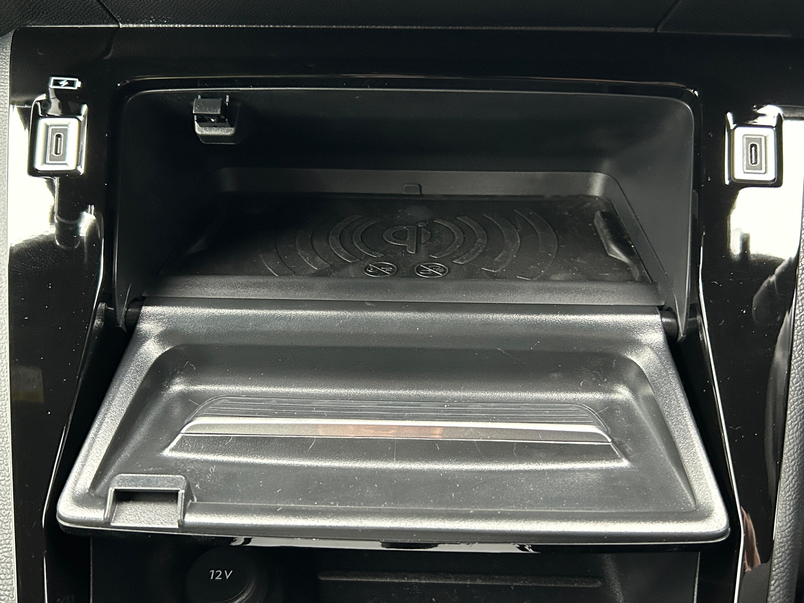 Peugeot 208GT — photo 8