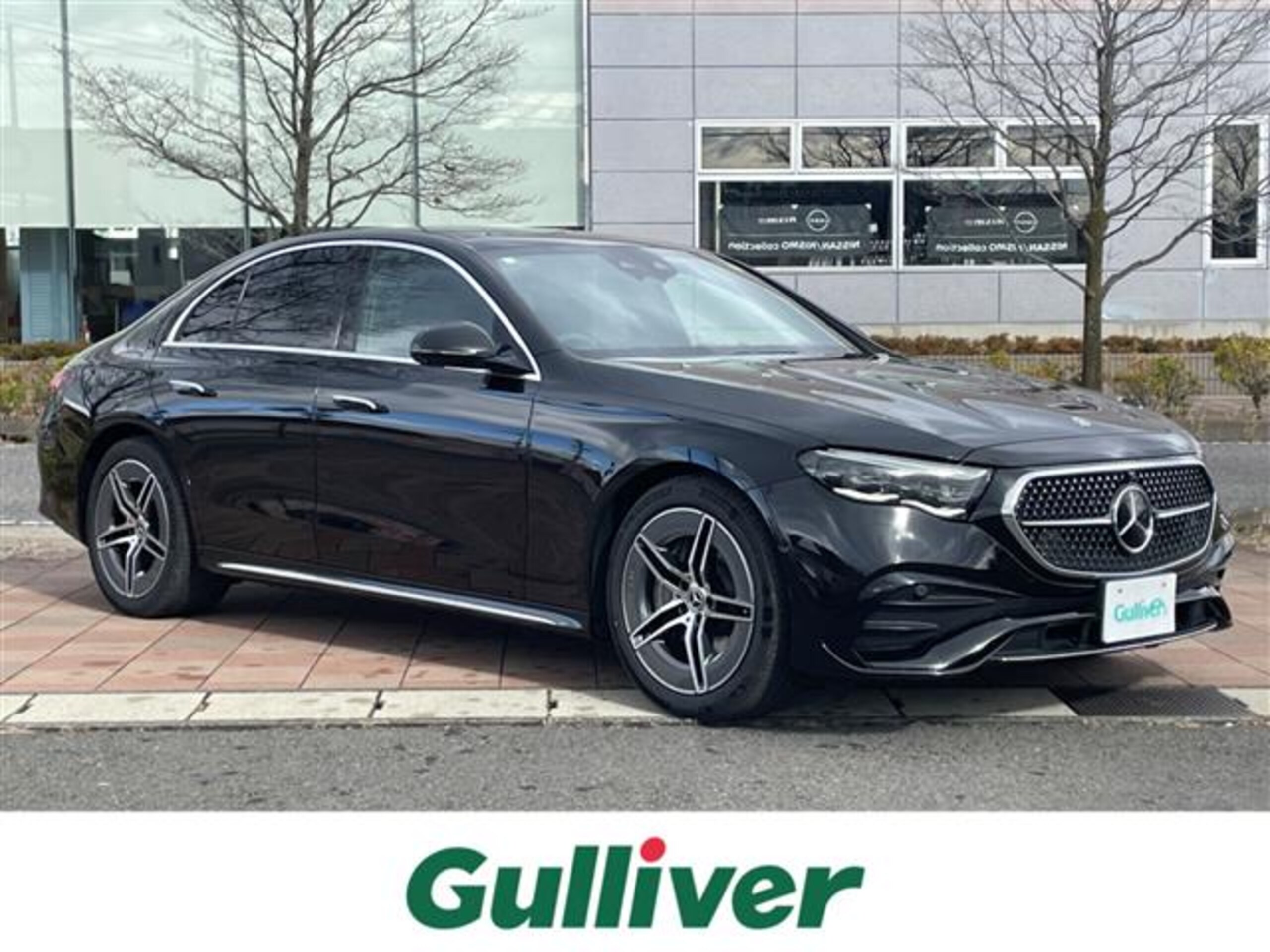 Mercedes-Benz E-Class E200 Avantgarde AMG Line Package (ISG Model) MP202401 Burmester Surround System/Panoramic Sliding Roof/Digital Interior Package/3D Cockpit Display/MBUX Superscreen/Advanced Package/LED Lights/One Owner/Smoke-Free (Obsidian Black)