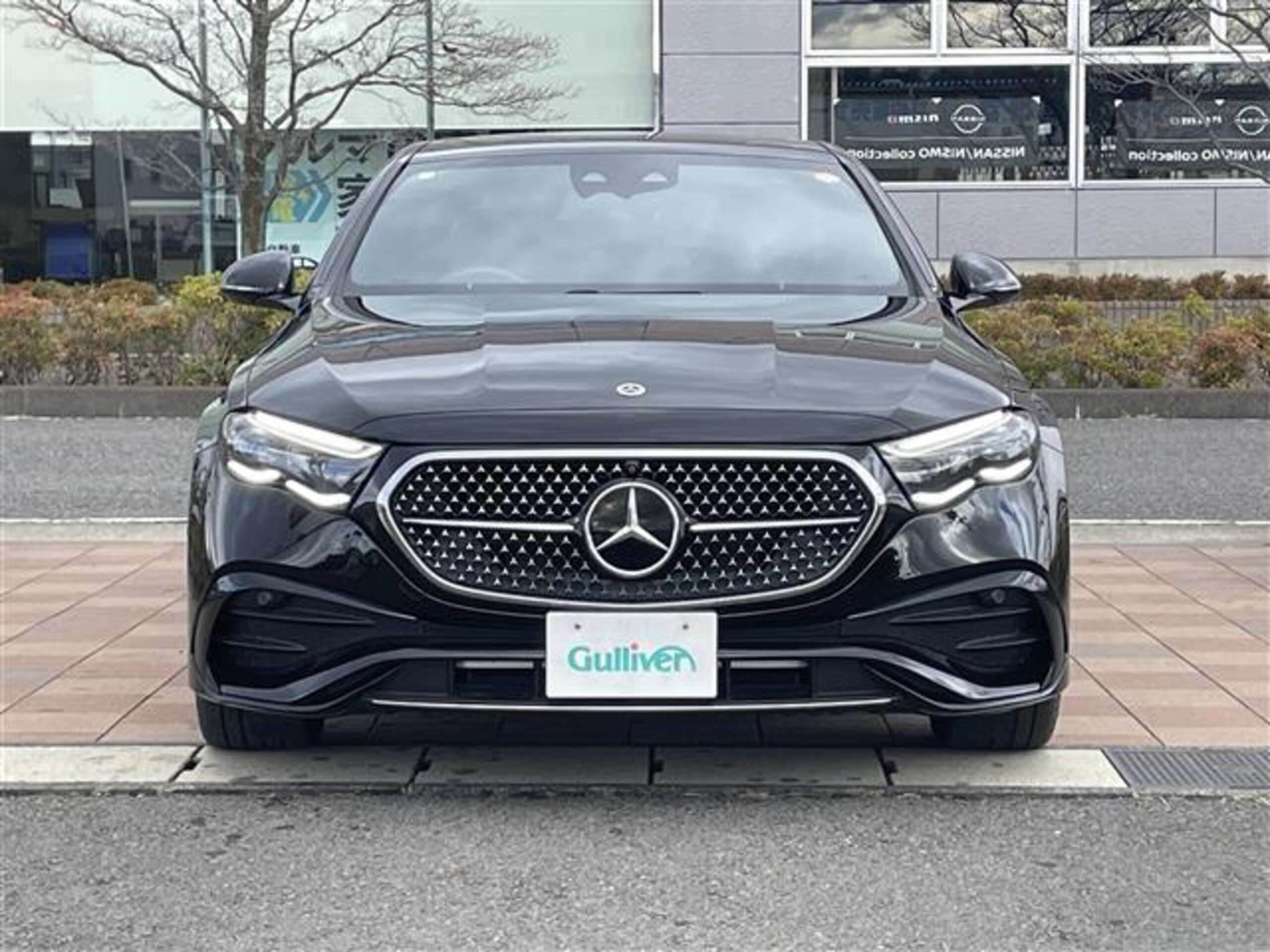 Mercedes-Benz E-Class E200 Avantgarde AMG Line Package (ISG Model) MP202401 Burmester Surround System/Panoramic Sliding Roof/Digital Interior Package/3D Cockpit Display/MBUX Superscreen/Advanced Package/LED Lights/One Owner/Smoke-Free (Obsidian Black) — photo 8