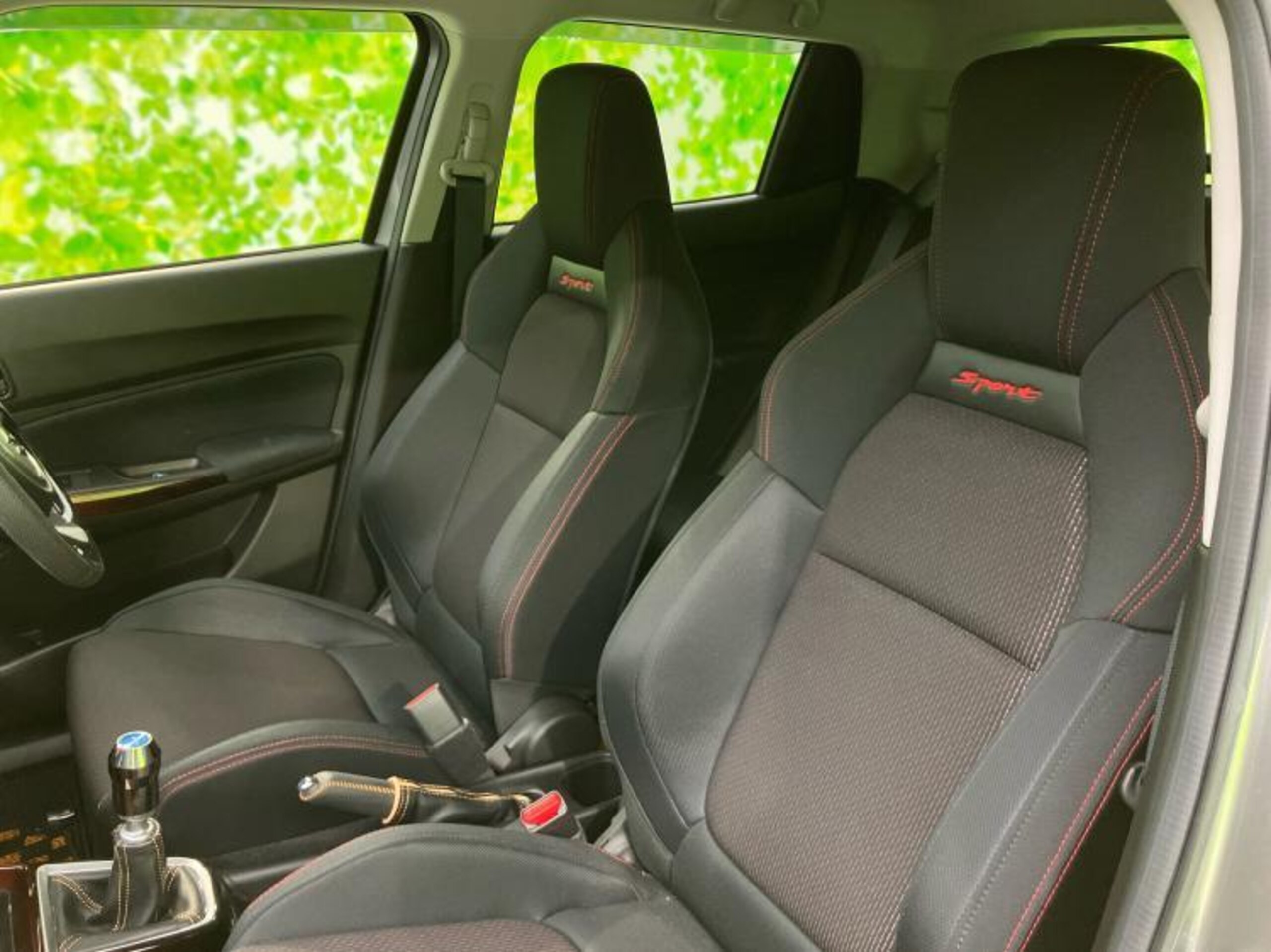 Suzuki Swift Sport 1.4 — photo 9