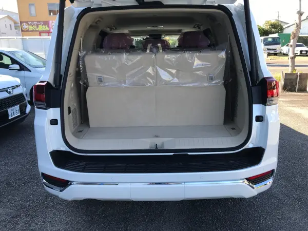 Toyota Land Cruiser 300 3.5 ZX 4WD — photo 7