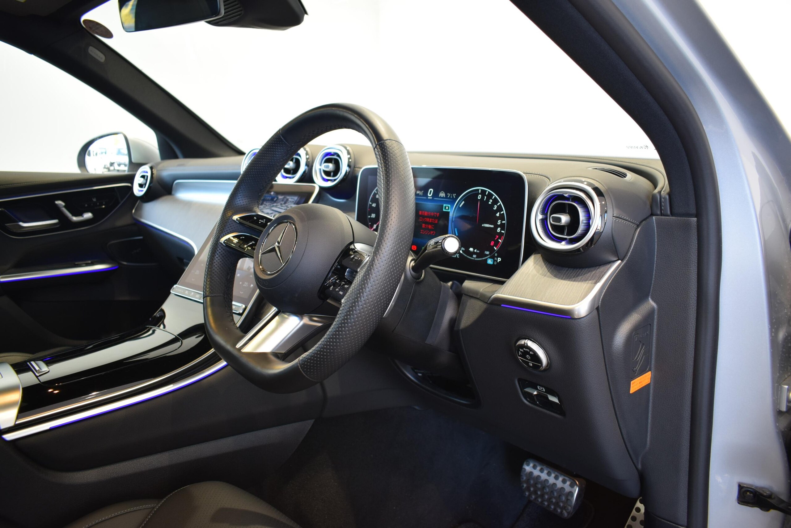 Mercedes-Benz GLC350 e 4MATIC Sport Edition Star 4WD MP202402 — photo 9