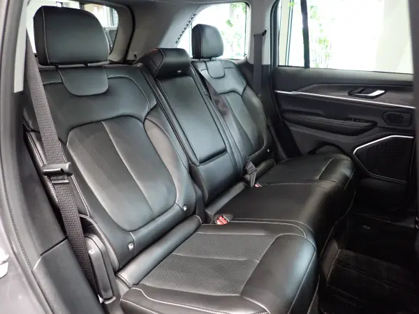 Jeep Grand Cherokee Limited 4xe 4WD Certified Used Car, Company Demo Car, Non-Smoking (Baltic Gray Metallic Clear Coat) — photo 7