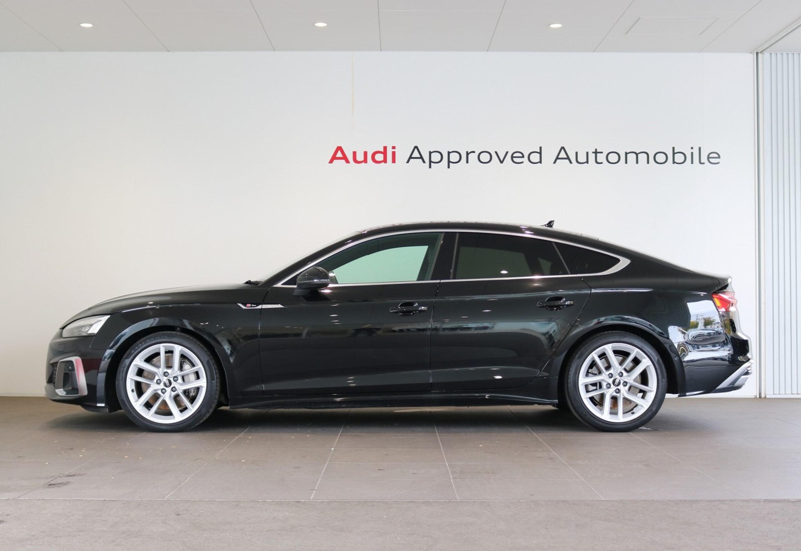 2022 Audi A5 Sportback — photo 3