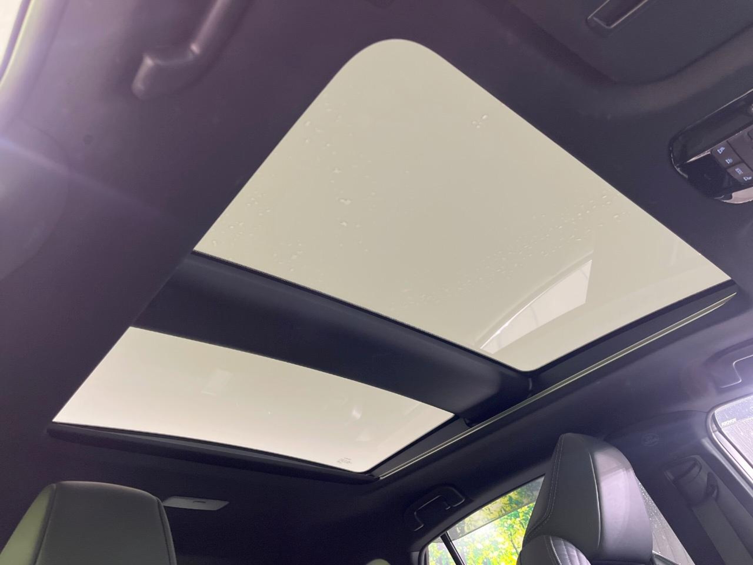 Toyota Harrier 2.5 Hybrid E-Four Z Leather Package 4WD — photo 7