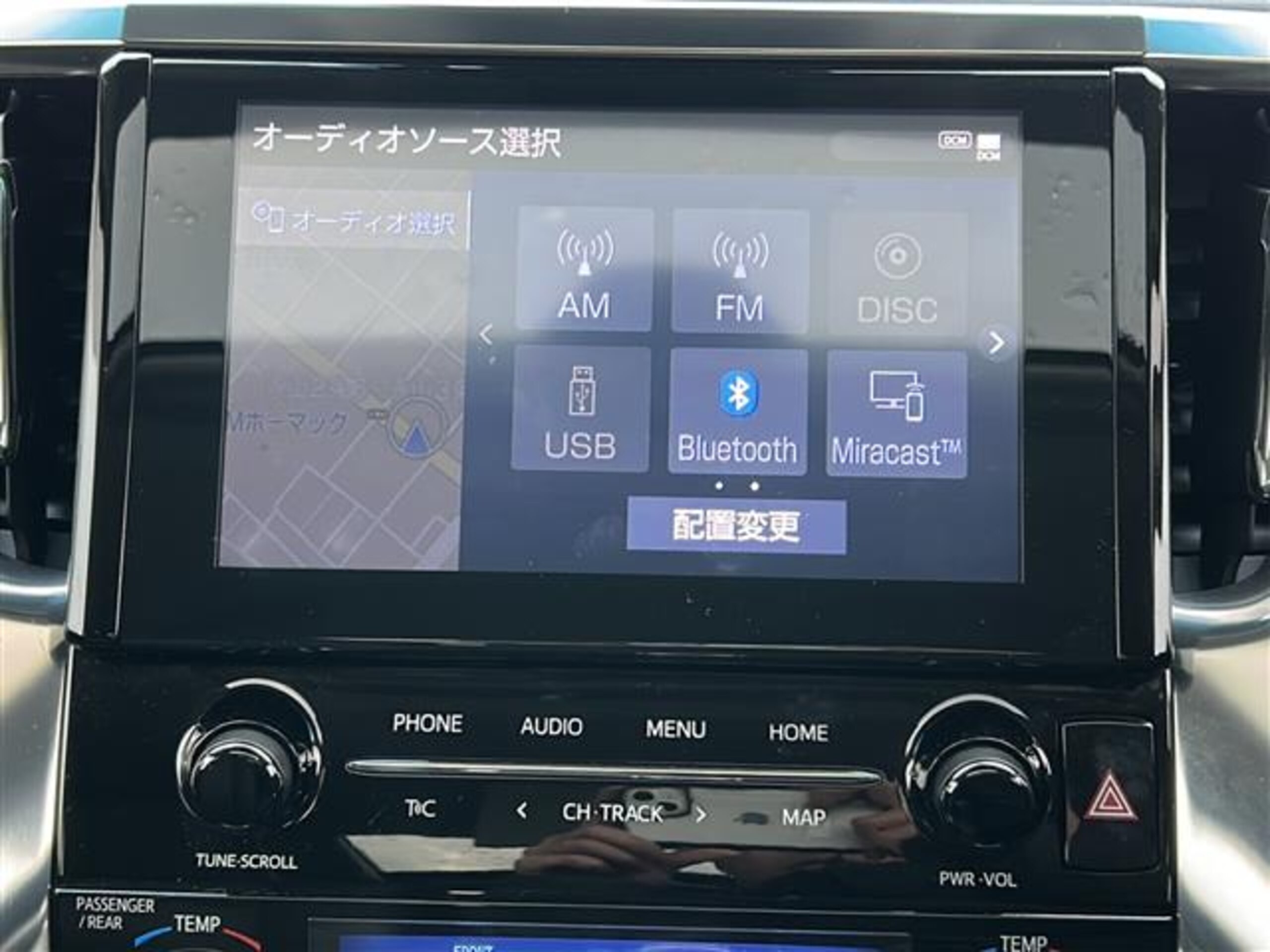 Toyota Alphard Hybrid 2.5 SR E-Four 4WD — photo 7