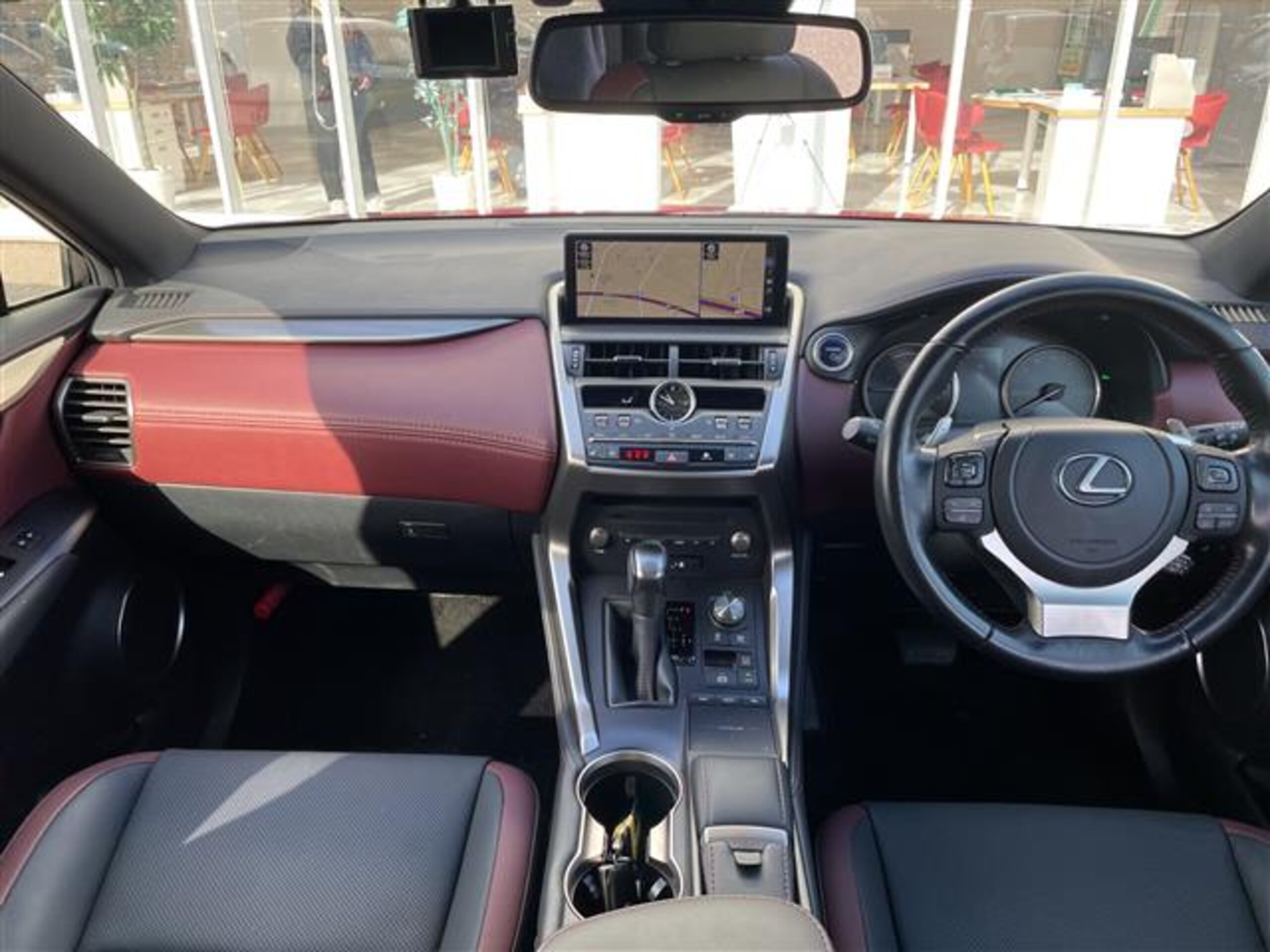 2020 Lexus Nx — photo 2