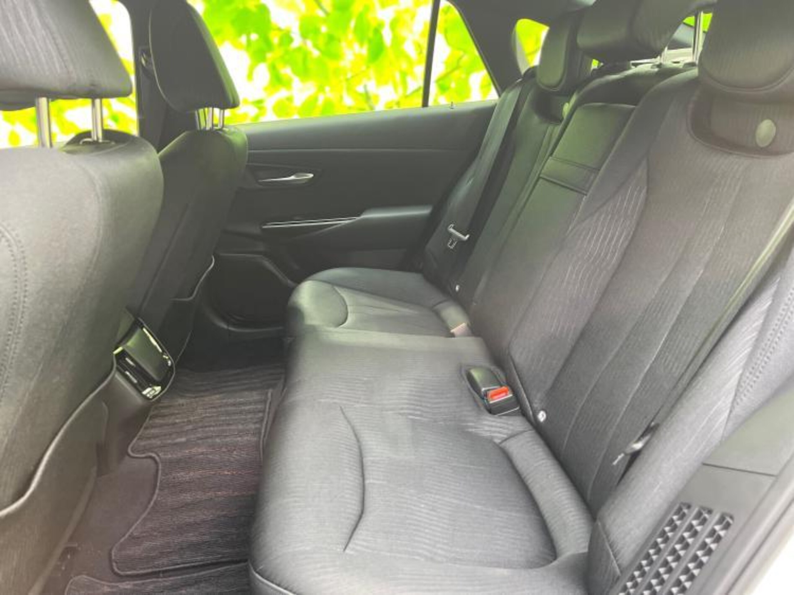 Toyota Crown Hybrid 3.5 S — photo 9