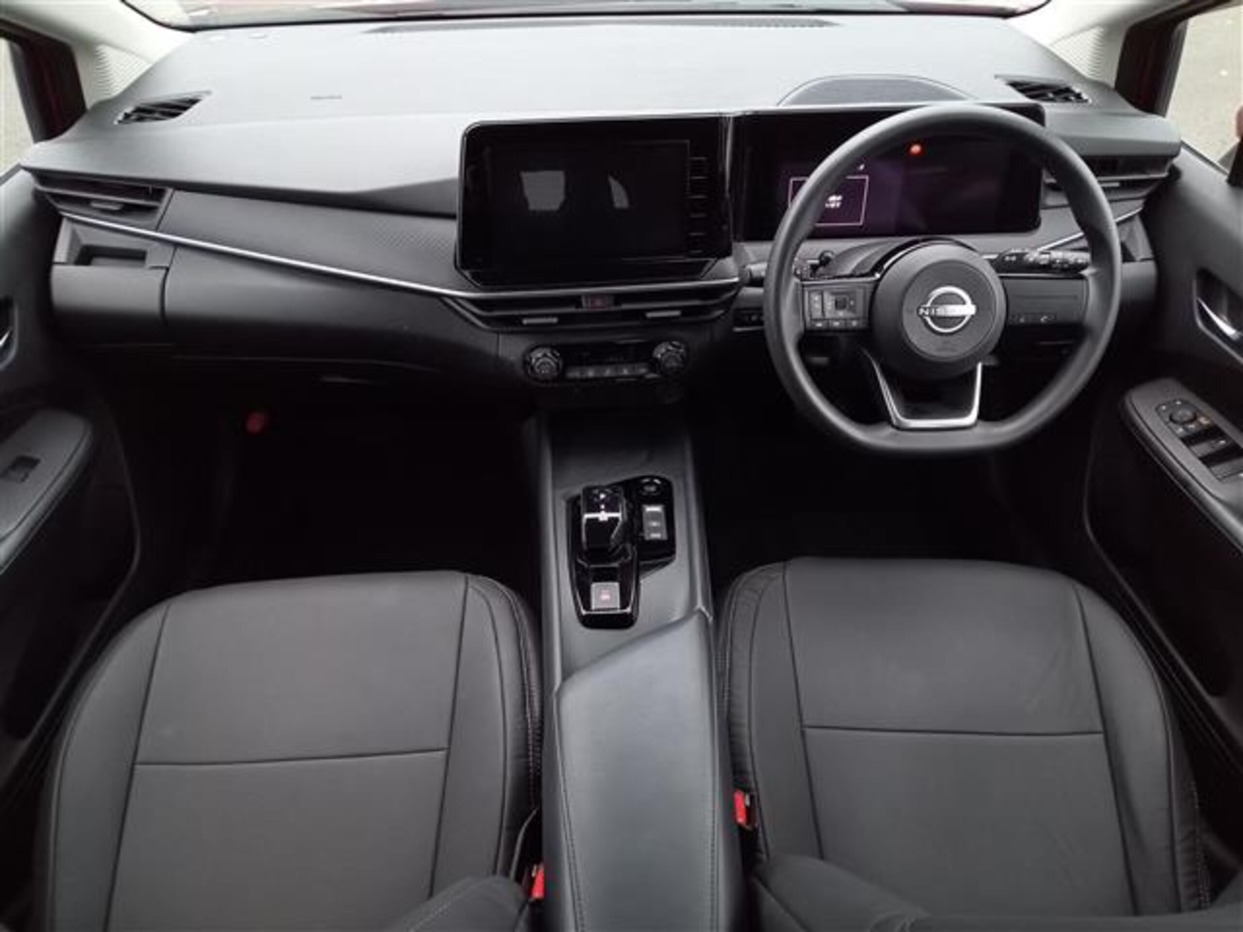 2022 Nissan Note — photo 2