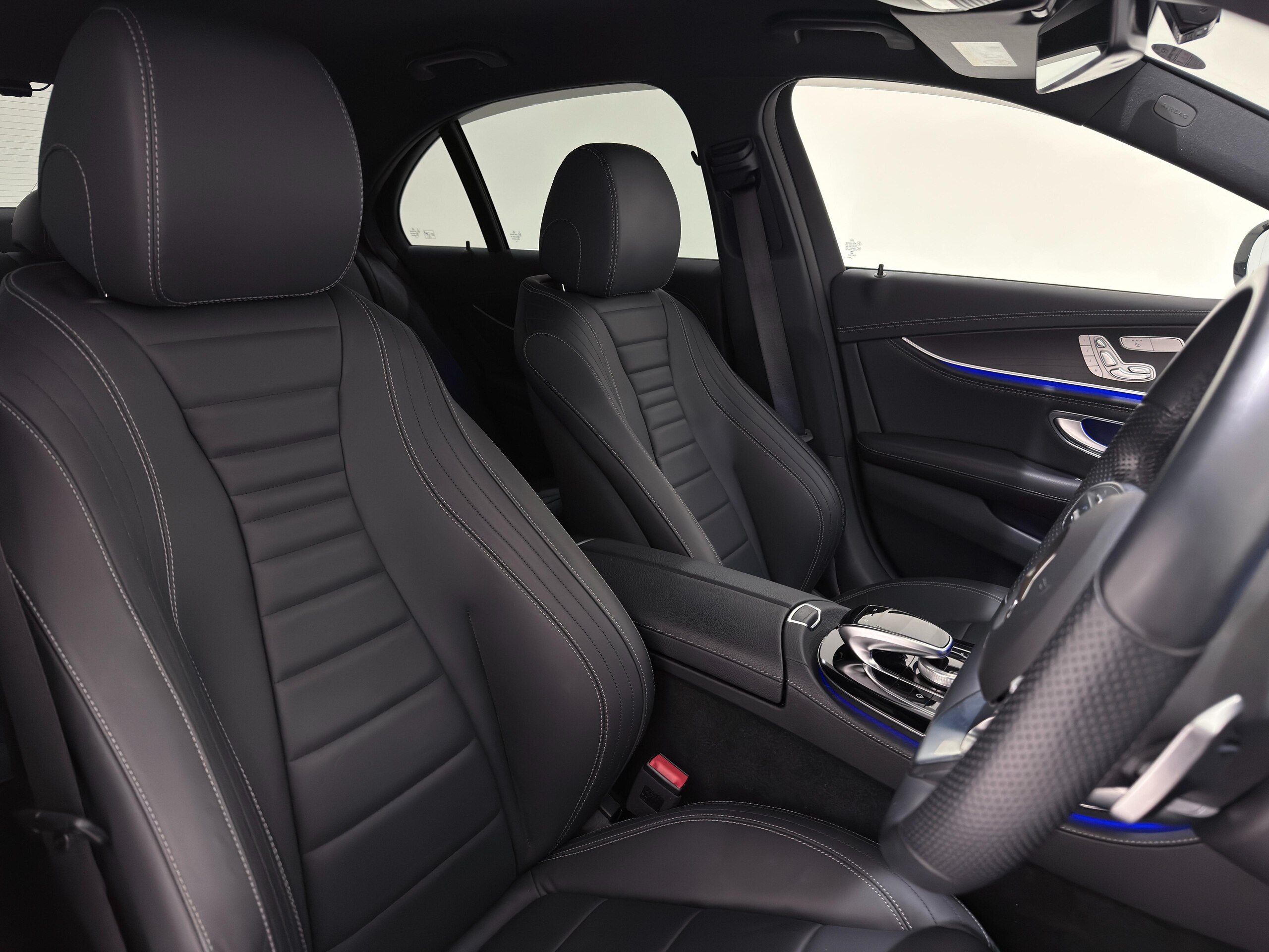 2020 Mercedes E Class — photo 3