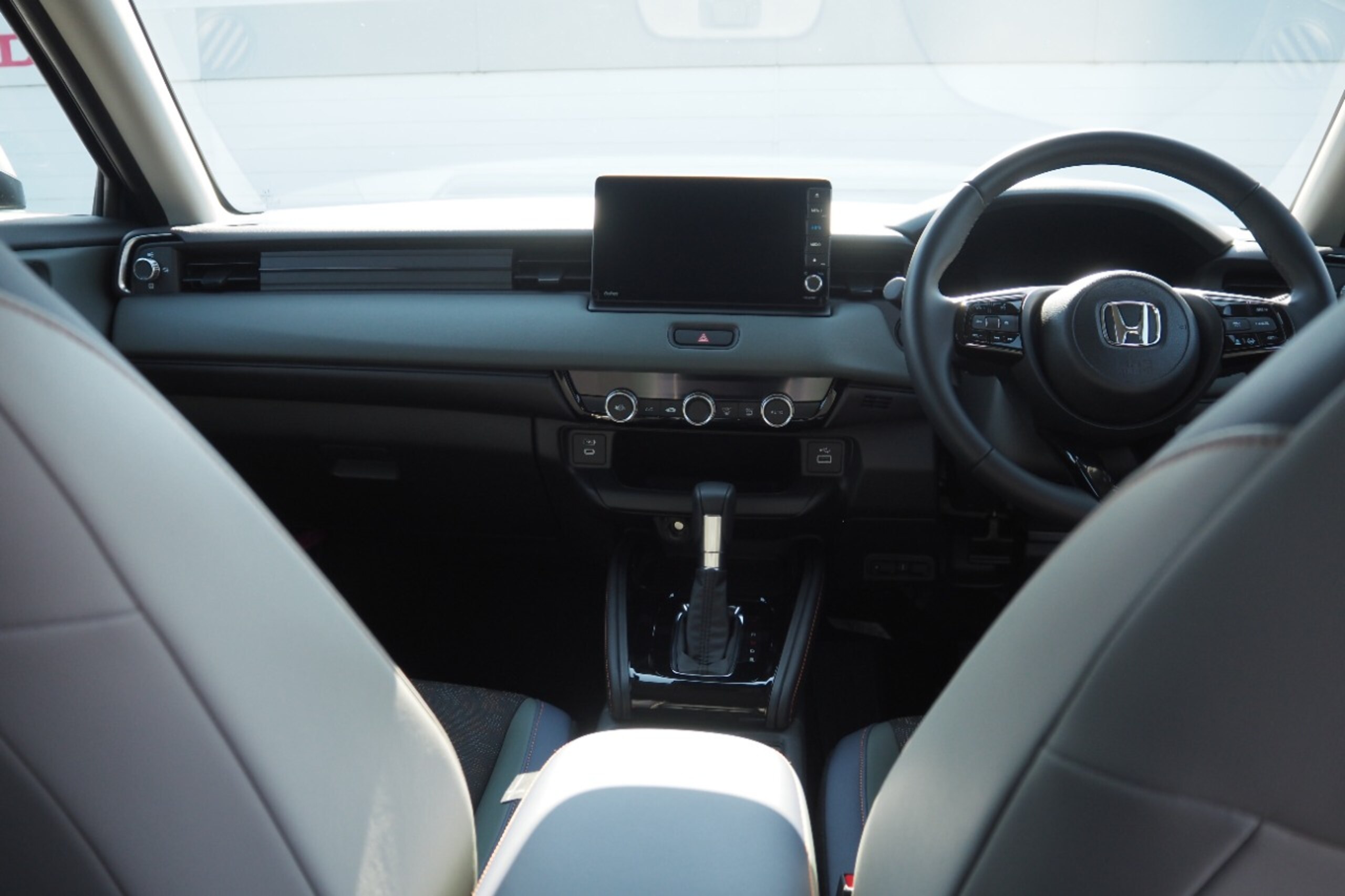 2024 Honda Vezel — photo 2