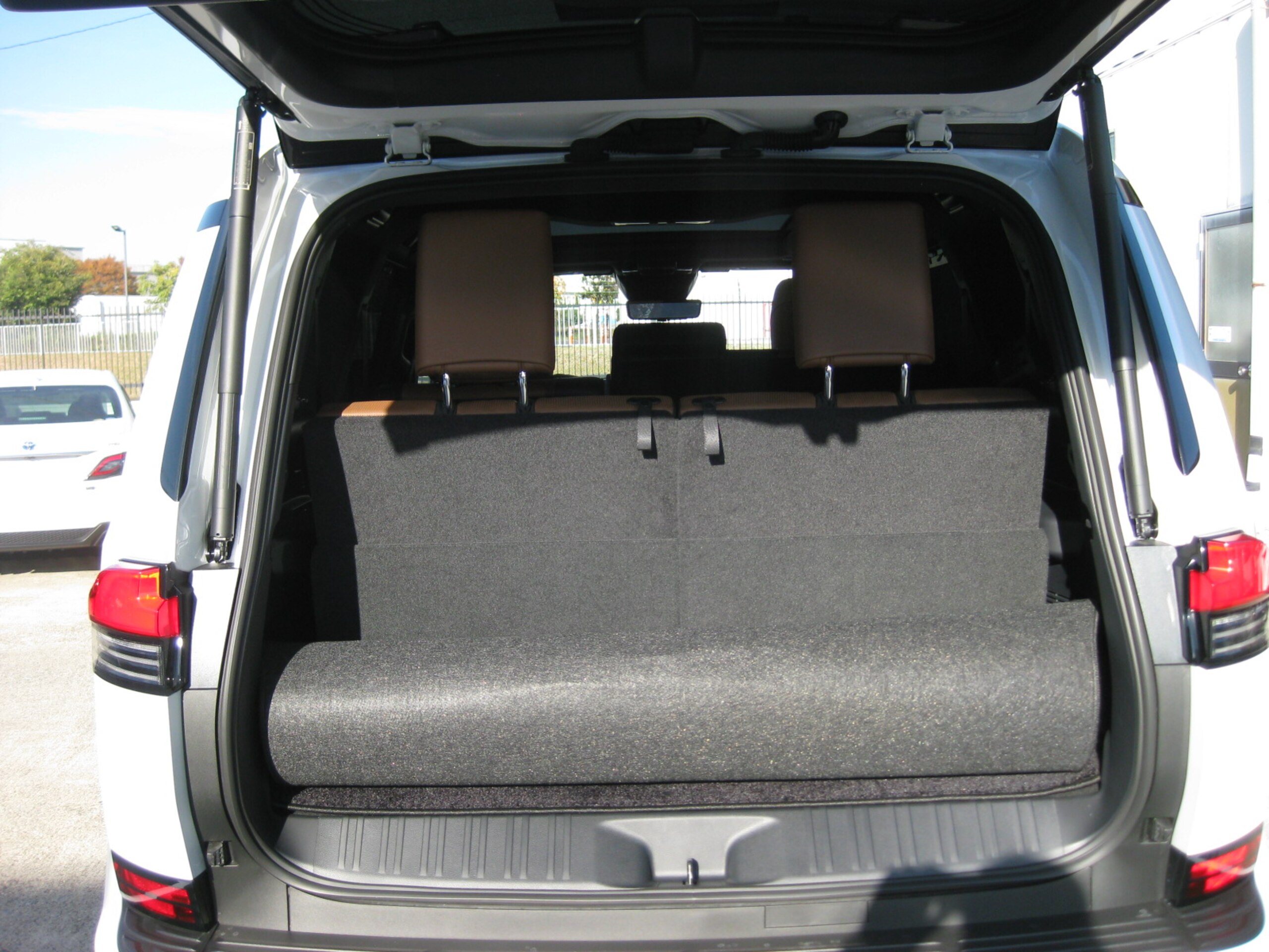 Lexus GX550 Version L 4WD — photo 8