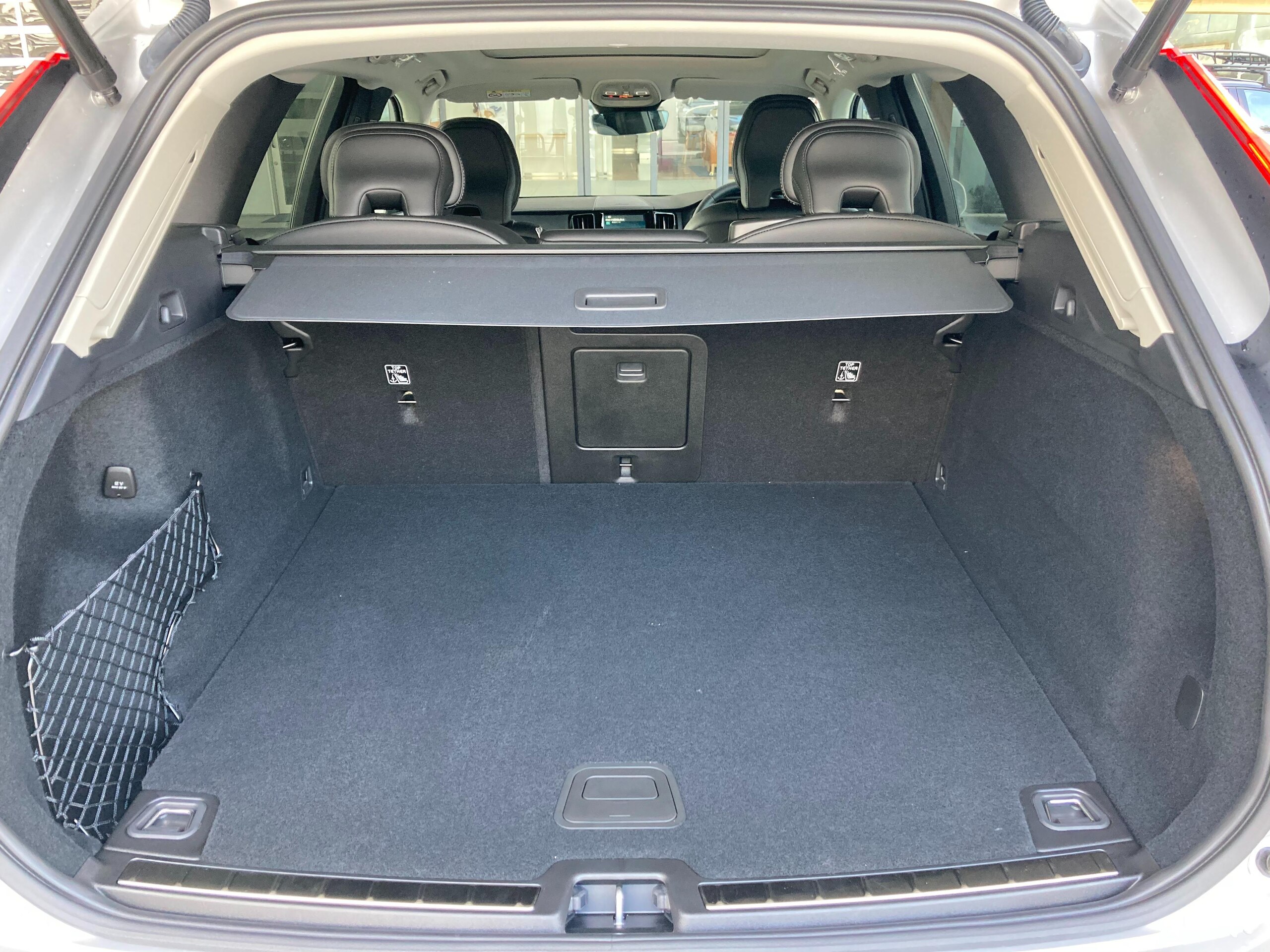 Volvo XC60 Ultra B5 AWD 4WD 2025 Model VOLVO SELEKT Registered Unused Car — photo 9