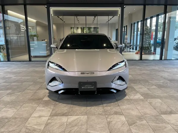 2024 Byd Seal — photo 2