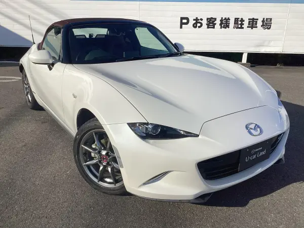 Mazda Roadster 1.5 100th Anniversary Special Edition — photo 9