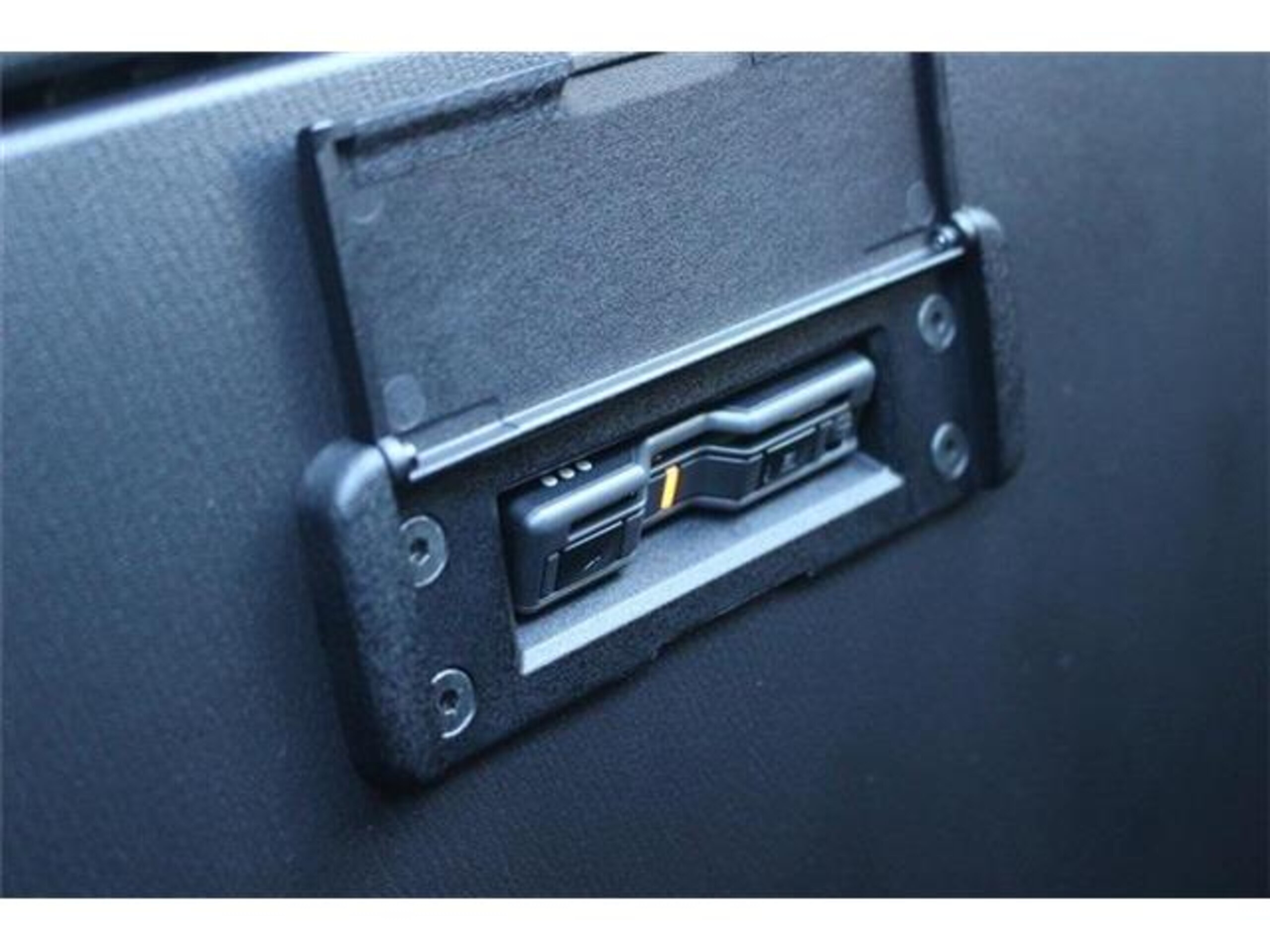 2025 Mazda Roadster — photo 3