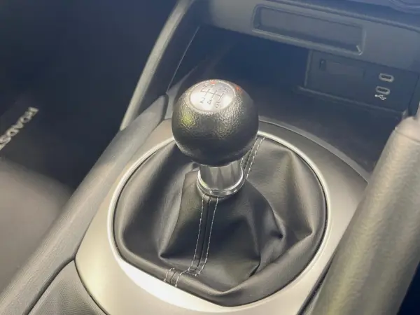 2024 Mazda Roadster — photo 3