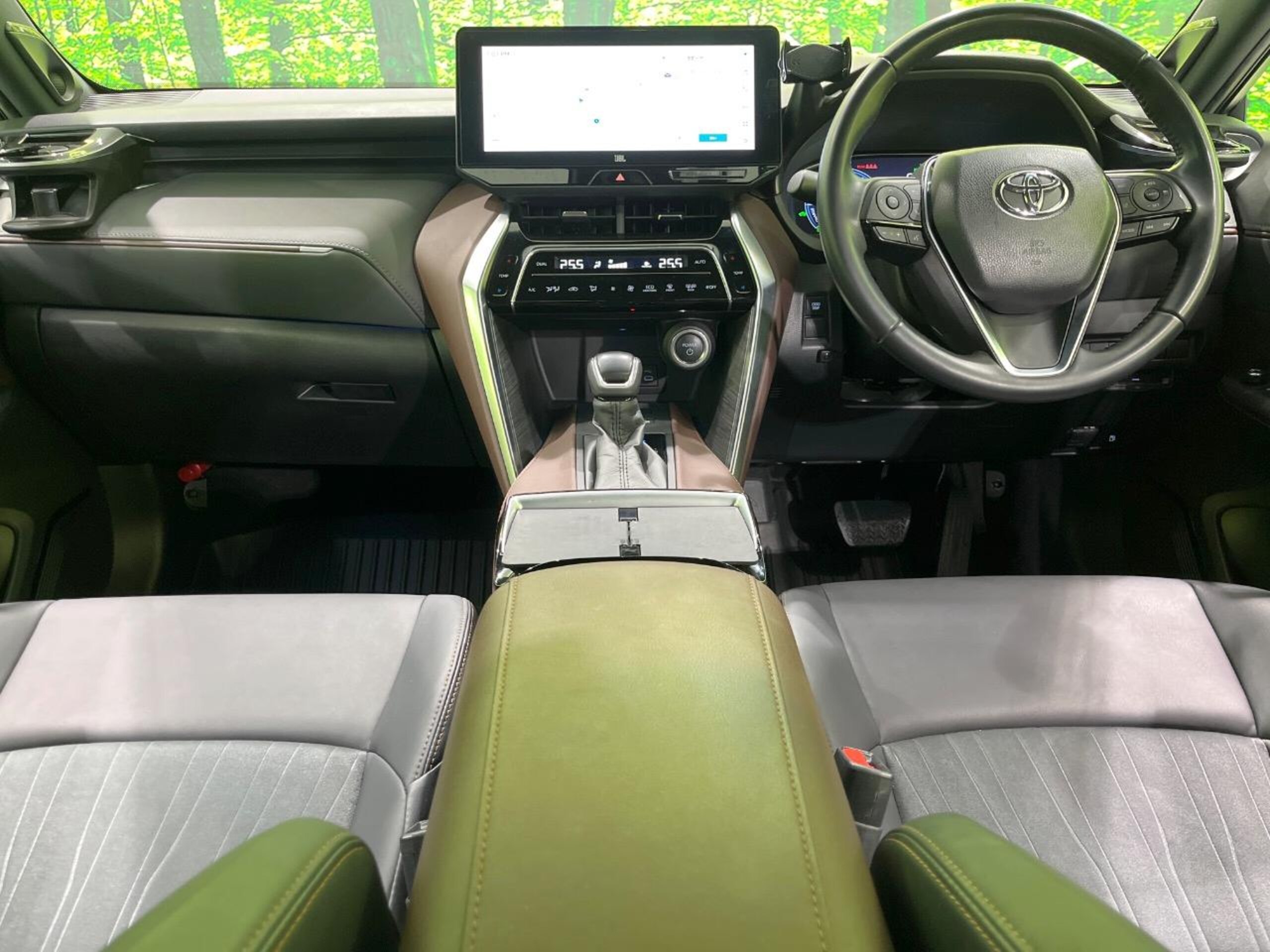 2023 Toyota Harrier — photo 2