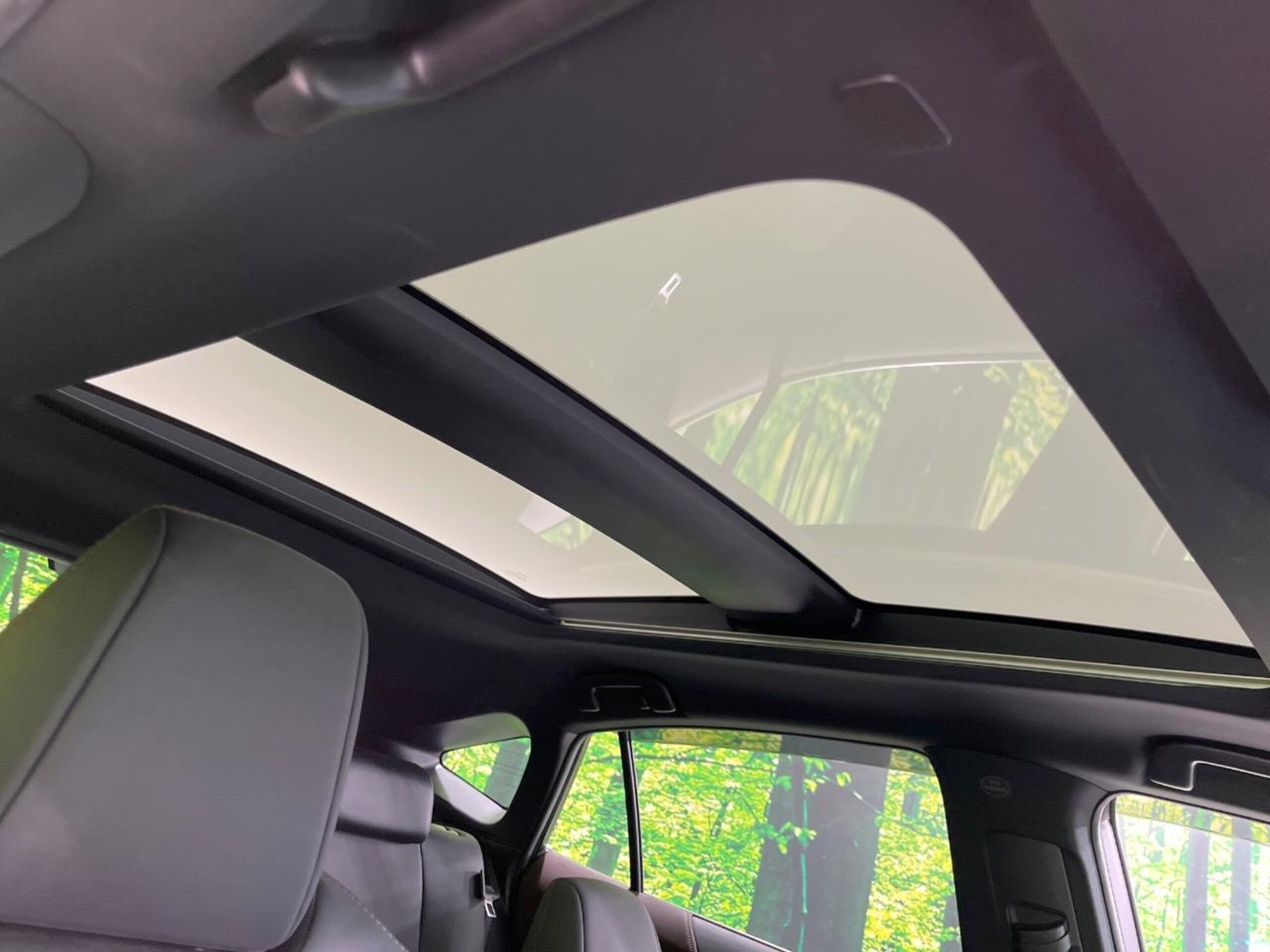 Toyota Harrier 2.5 Hybrid Z — photo 7