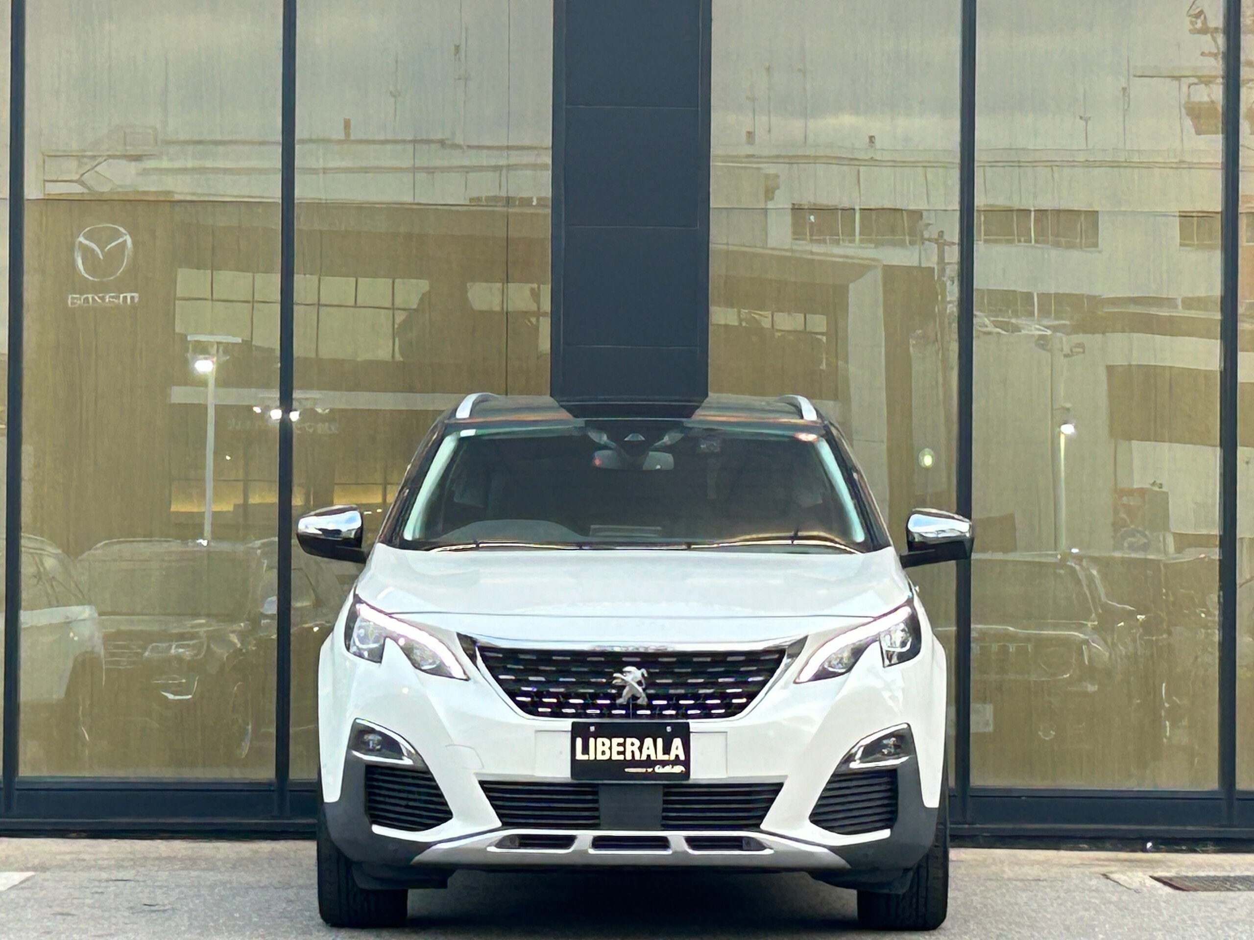 Peugeot 5008 Cross City BlueHDi Diesel Turbo — photo 8