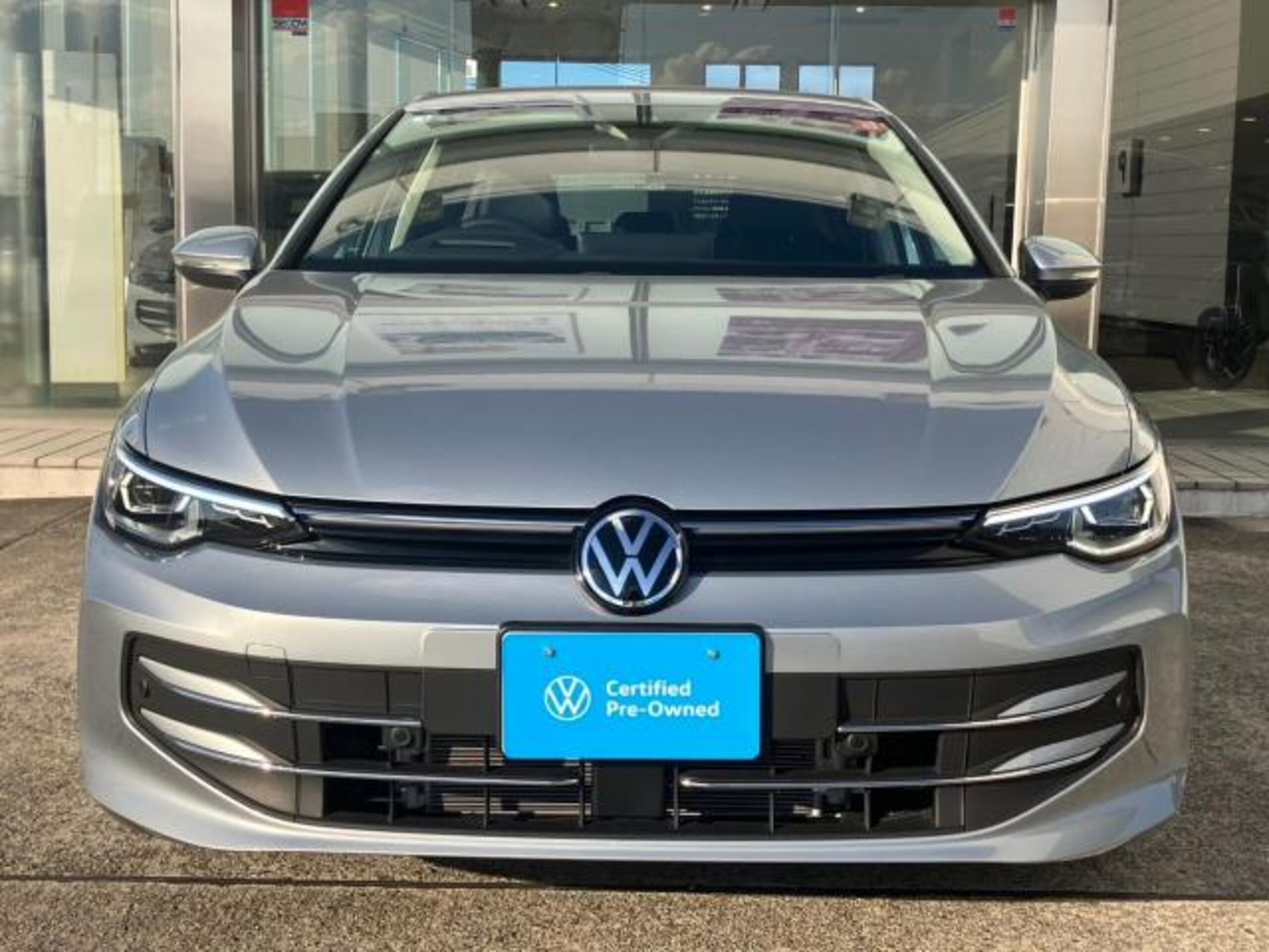 2025 Volkswagen Golf — photo 3