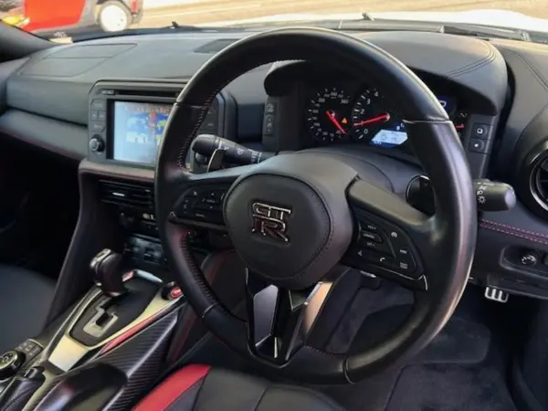 2017 Nissan Gt-r — photo 8 | Tuminion Kenya