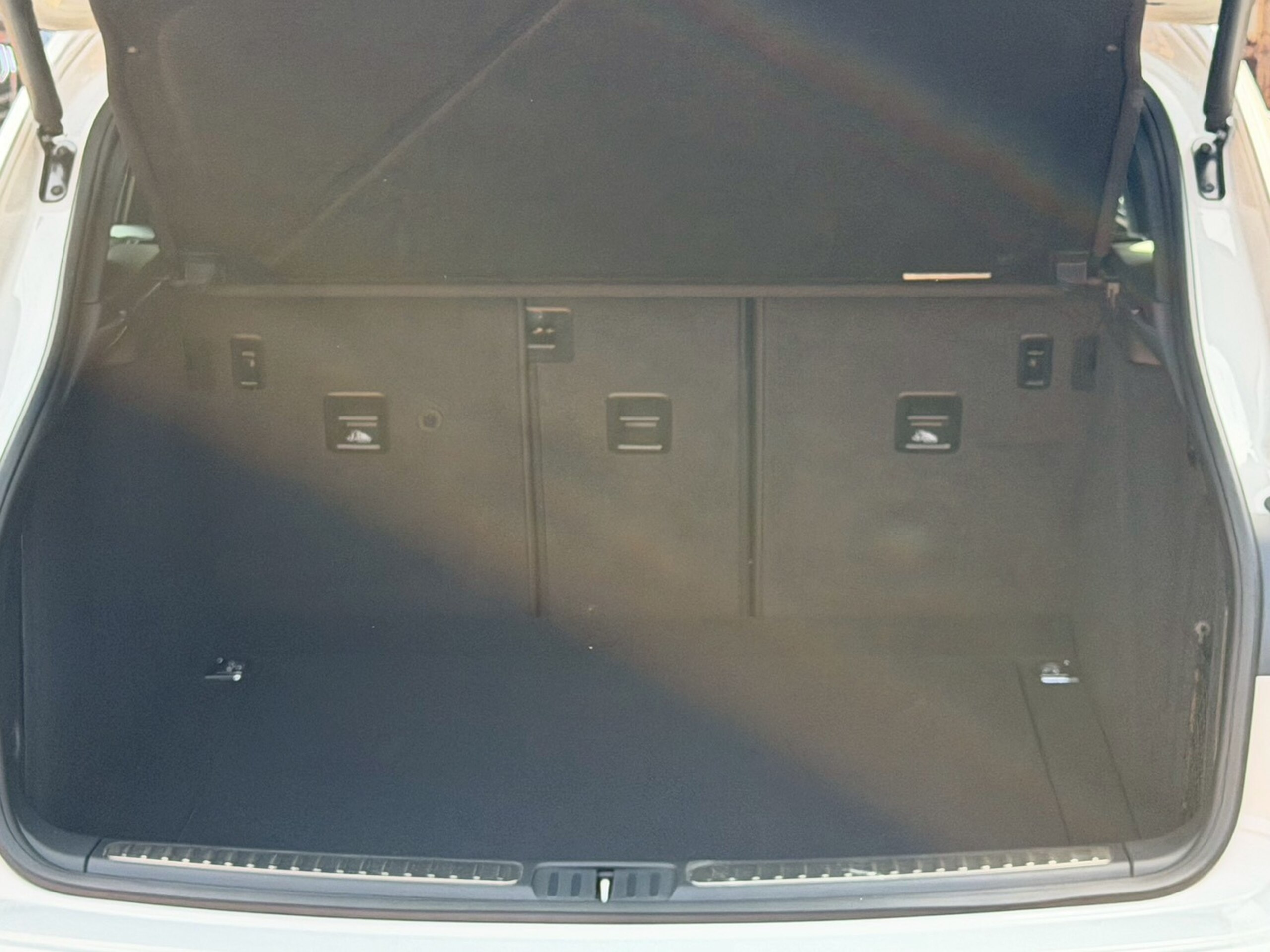 Porsche Macan GTS PDK 4WD — photo 9