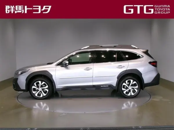 2022 Subaru Legacy Outback — photo 2