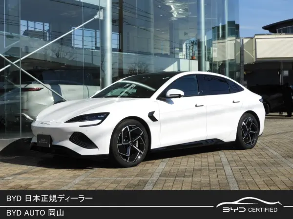 BYD Seal Base Model RWD Leather Seats Sunroof Seat Ventilation Dynaudio Surround 360 Camera 200V Charging Cable Apple CarPlay Android Auto SOH Extended Warranty Included (Aurora White) — thumbnail 1