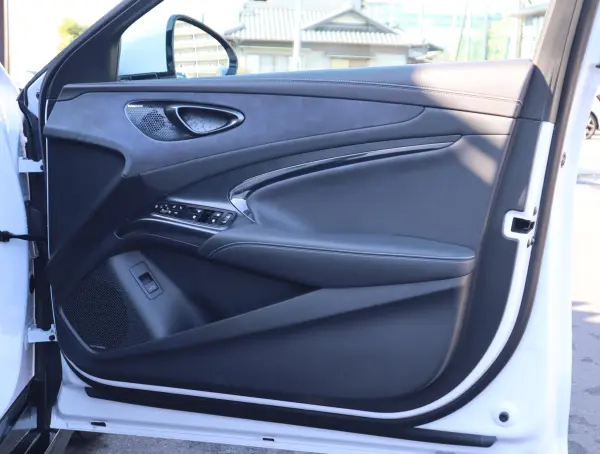 BYD Seal Base Model RWD Leather Seats Sunroof Seat Ventilation Dynaudio Surround 360 Camera 200V Charging Cable Apple CarPlay Android Auto SOH Extended Warranty Included (Aurora White) — photo 8