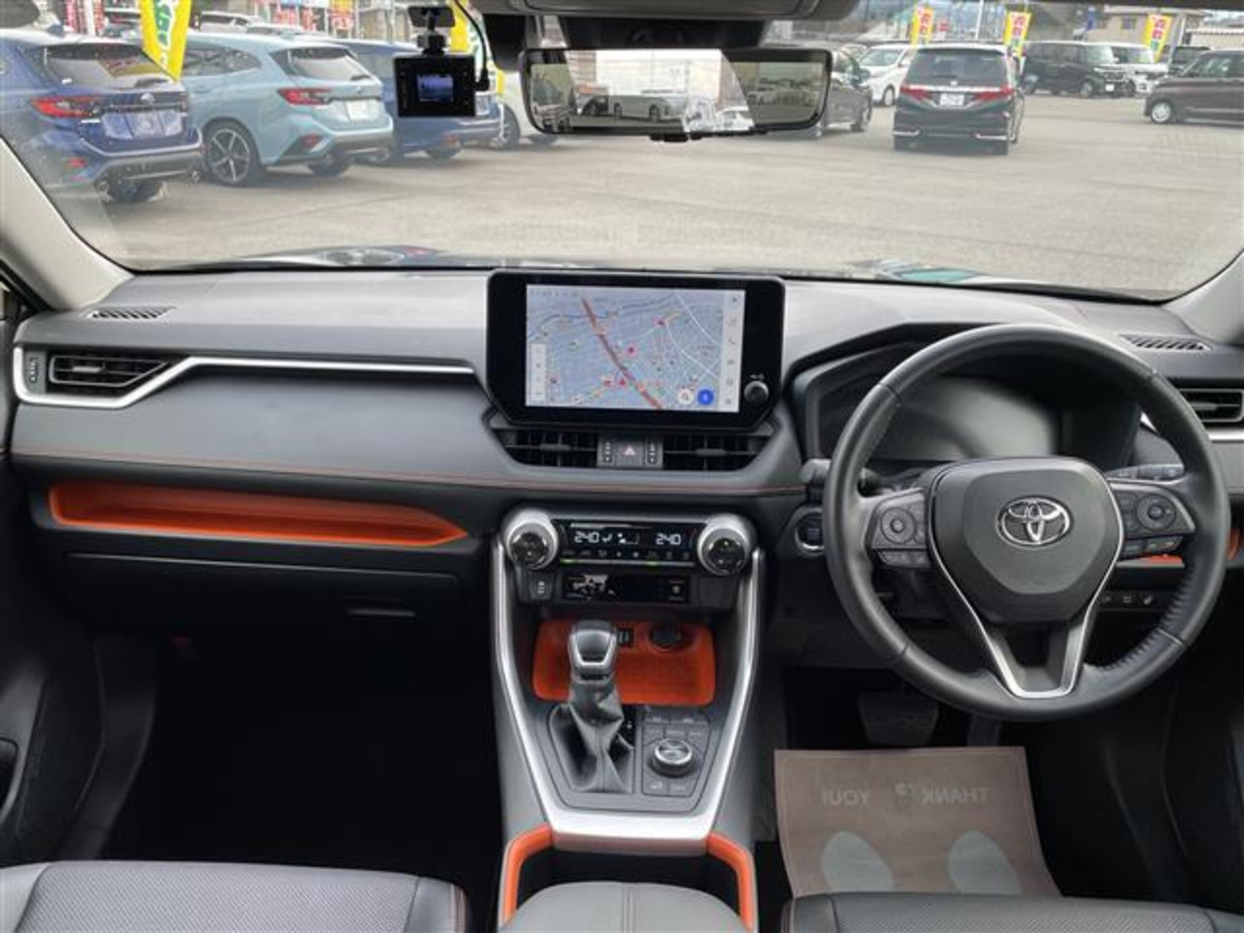 2024 Toyota  Rav4 — photo 2