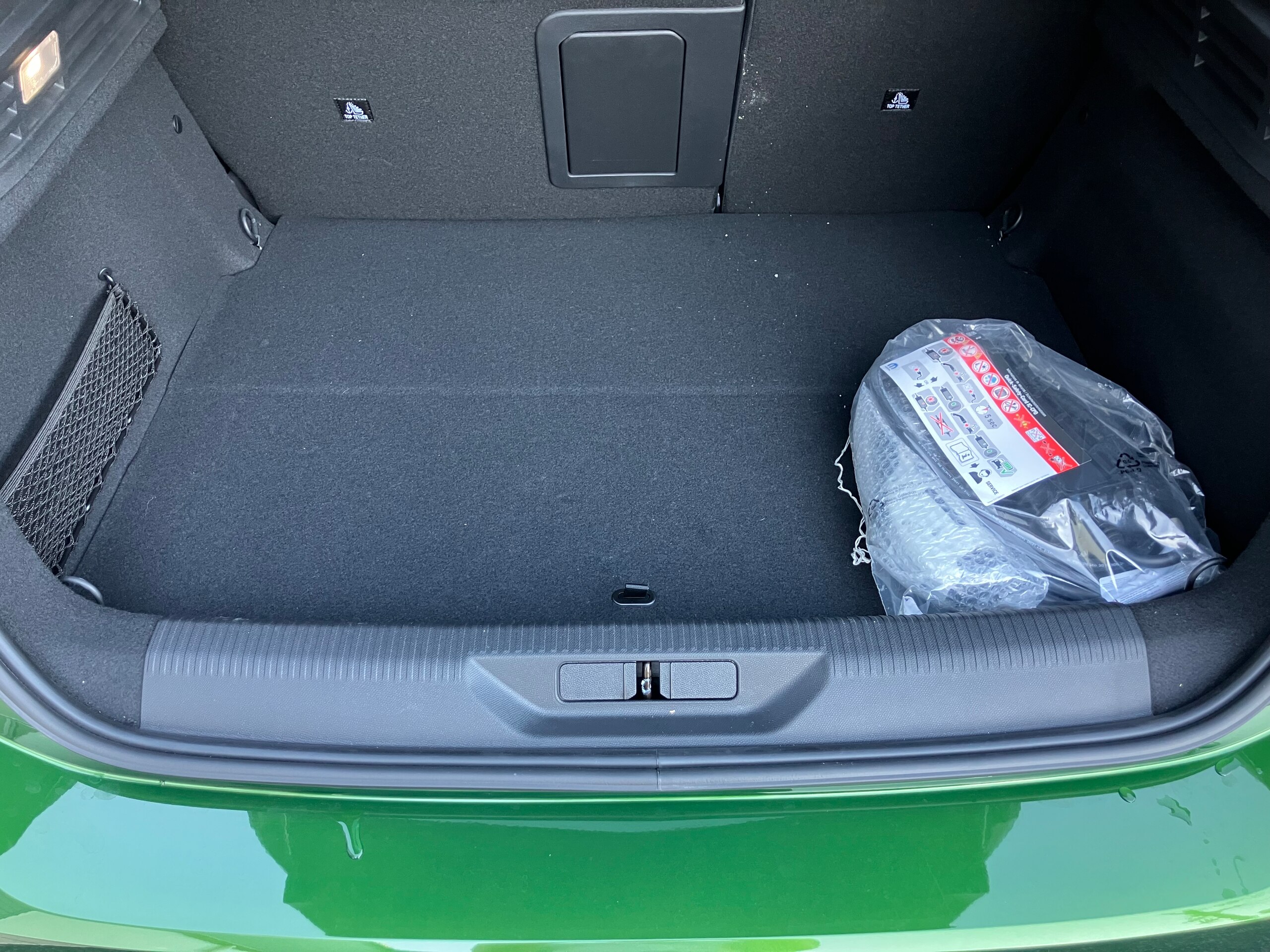 Peugeot 308GT Hybrid — photo 7