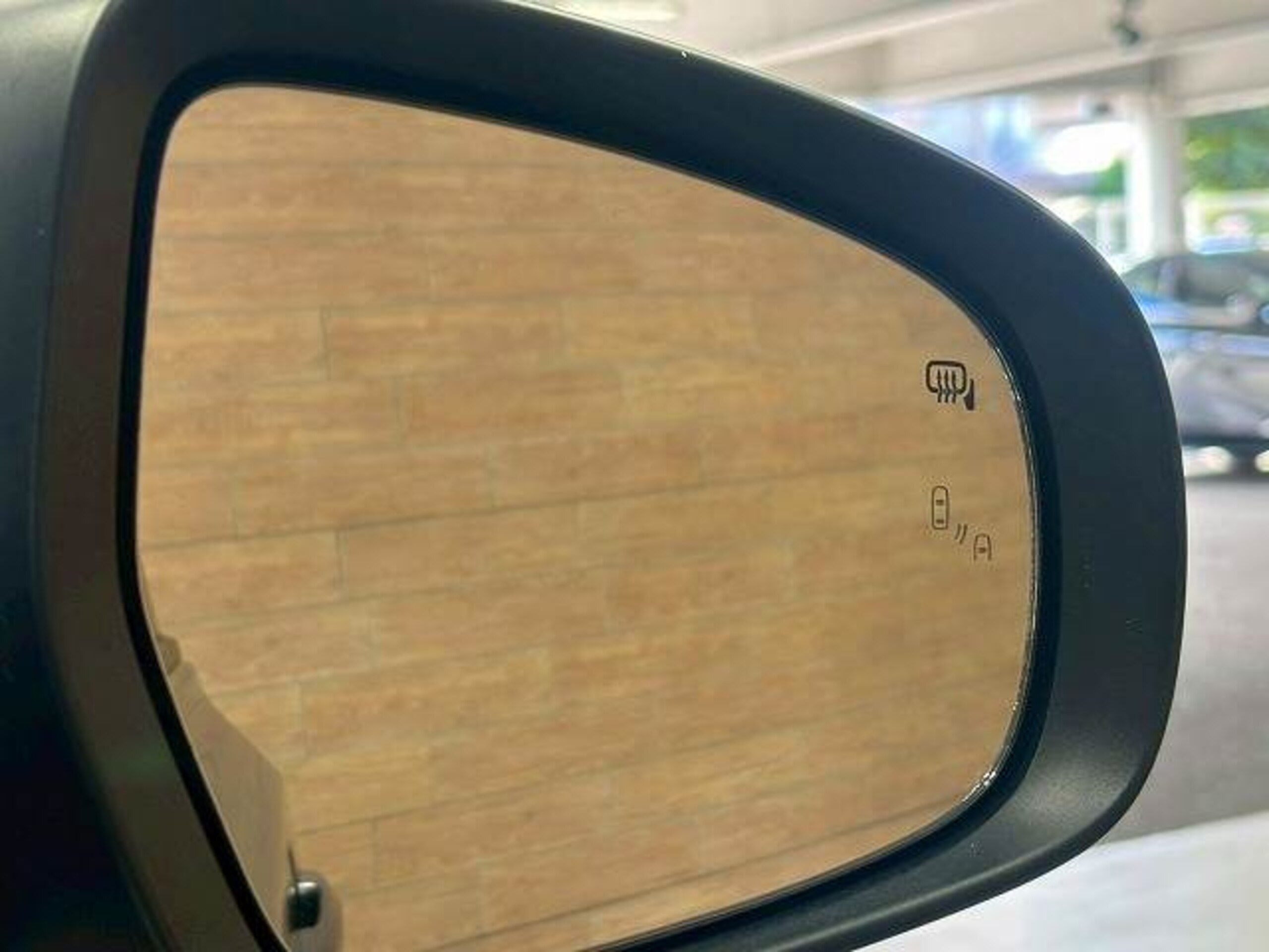 Suzuki Escudo 1.5 4WD — photo 7