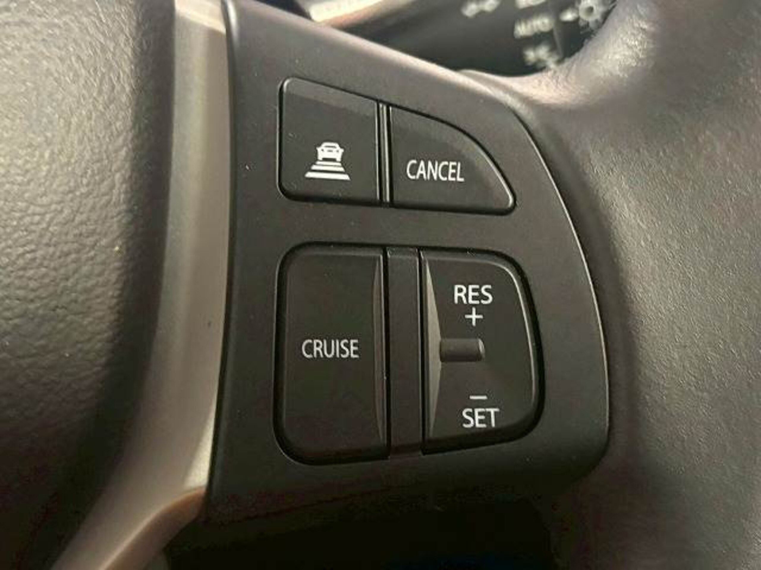 Suzuki Escudo 1.5 4WD — photo 8