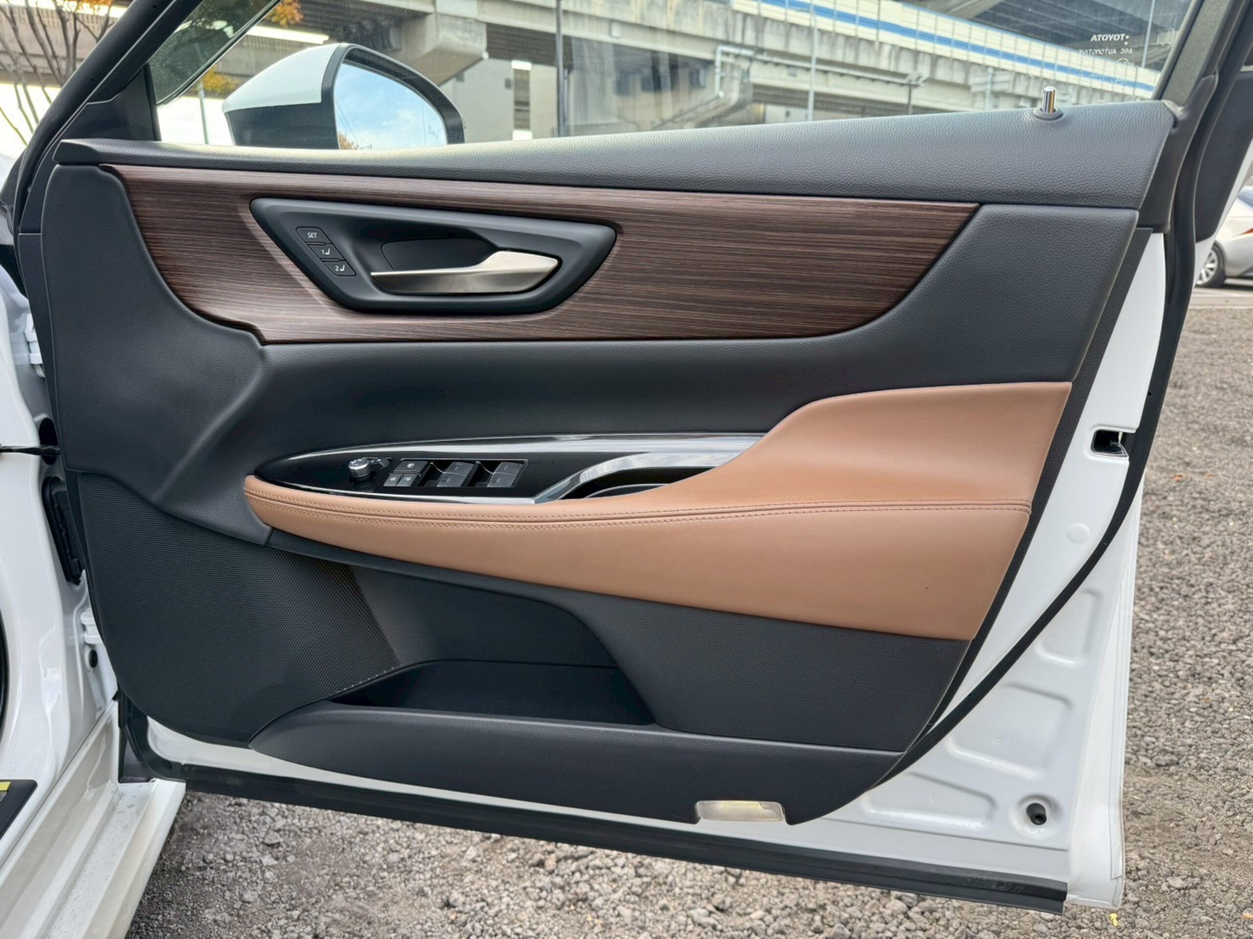 Toyota Crown 2.5 Z Hybrid — photo 7