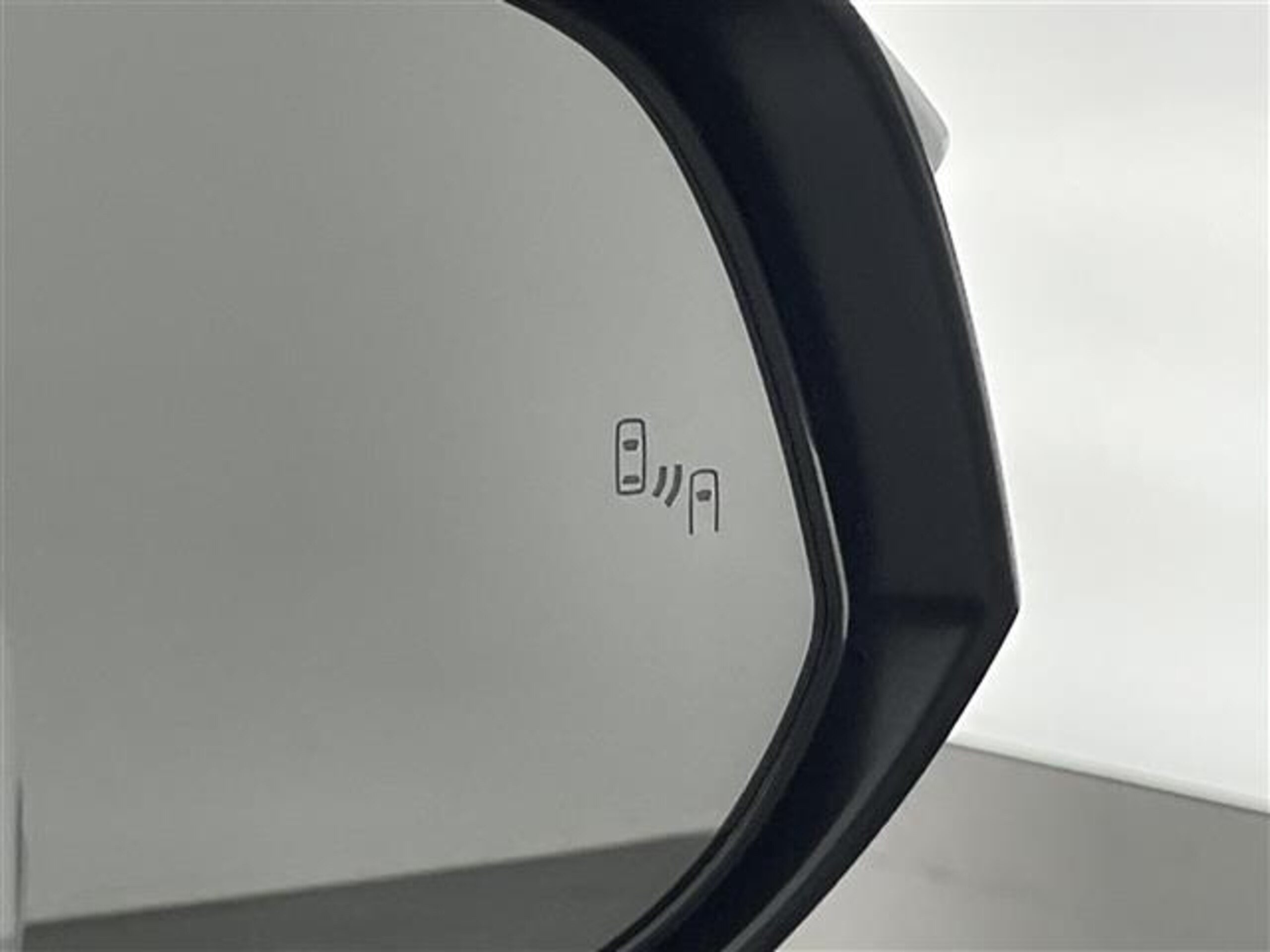 Toyota Harrier 2.5 Hybrid Z Leather Package — photo 8