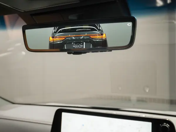 Lexus LX600 4WD Universal Design 24-inch Wheels / One Owner / Non-smoking / Indoor Storage / MacRib / R-Enter / Modellista Aero & Step / Grill Black Wrapping / Panoramic View Camera / Wireless Charging / Genuine Leather / SR / Digital Mirror / Power Back Door / ETC (Graphite Black Glass Flake) — photo 7