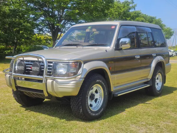 1992 Mitsubishi Pajero — photo 2 | Tuminion Kenya