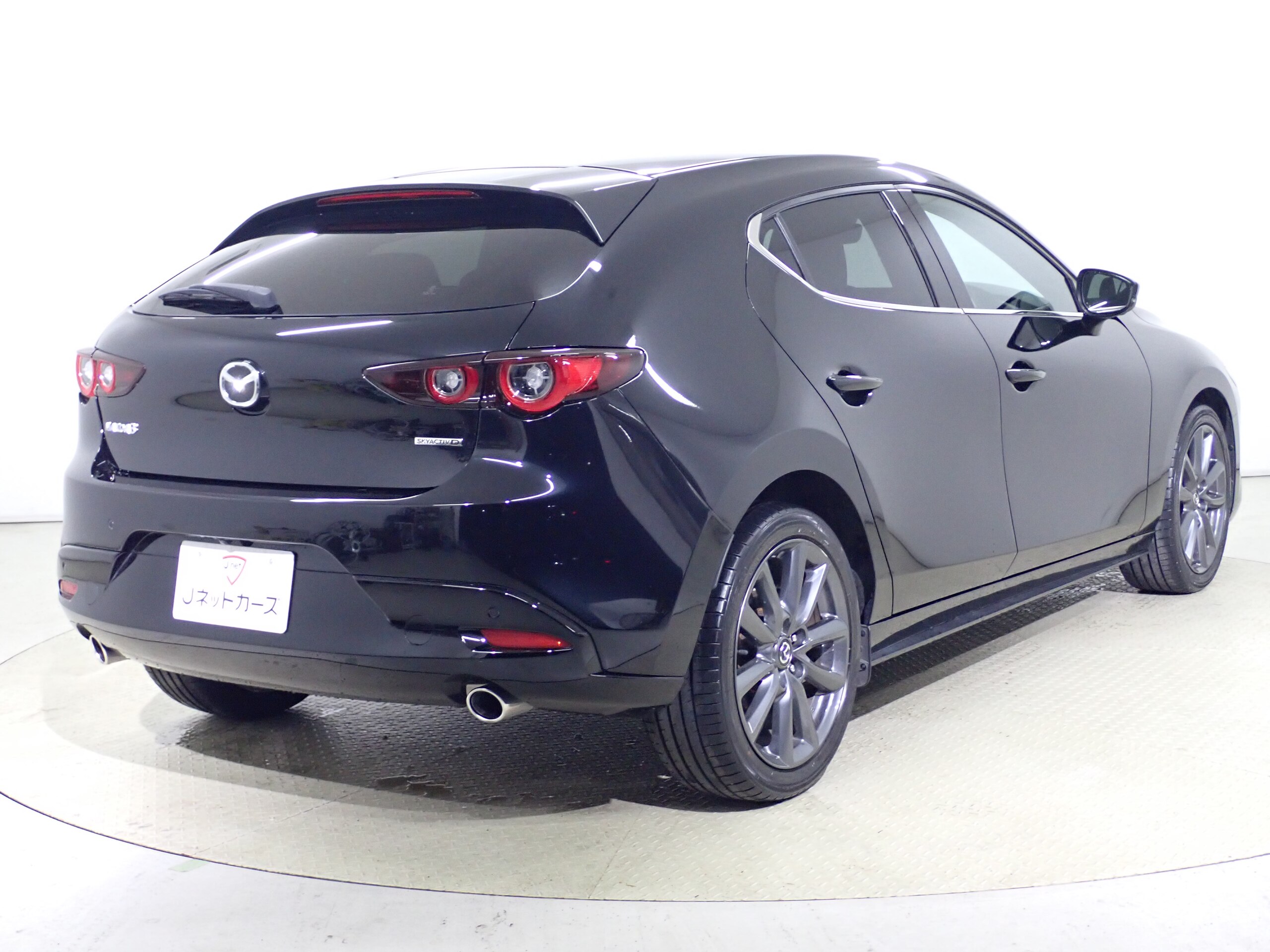 2023 Mazda 3 Fastback — photo 3
