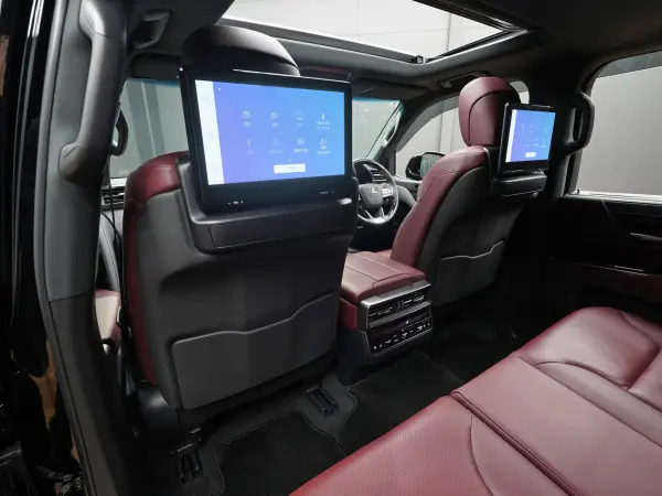 Lexus LX600 4WD Universal Design Custom (Front/Rear Aero, Rear Wing, 24-inch Wheels) / F Sport Specification (New Genuine Parts) / One Owner / Non-Smoking / Indoor Storage / Rear Entertainment / Wireless Charging / Panoramic View Camera / Digital Mirror / Genuine Leather / SR / Power Back Door / ETC 2.0 (Black) — photo 8