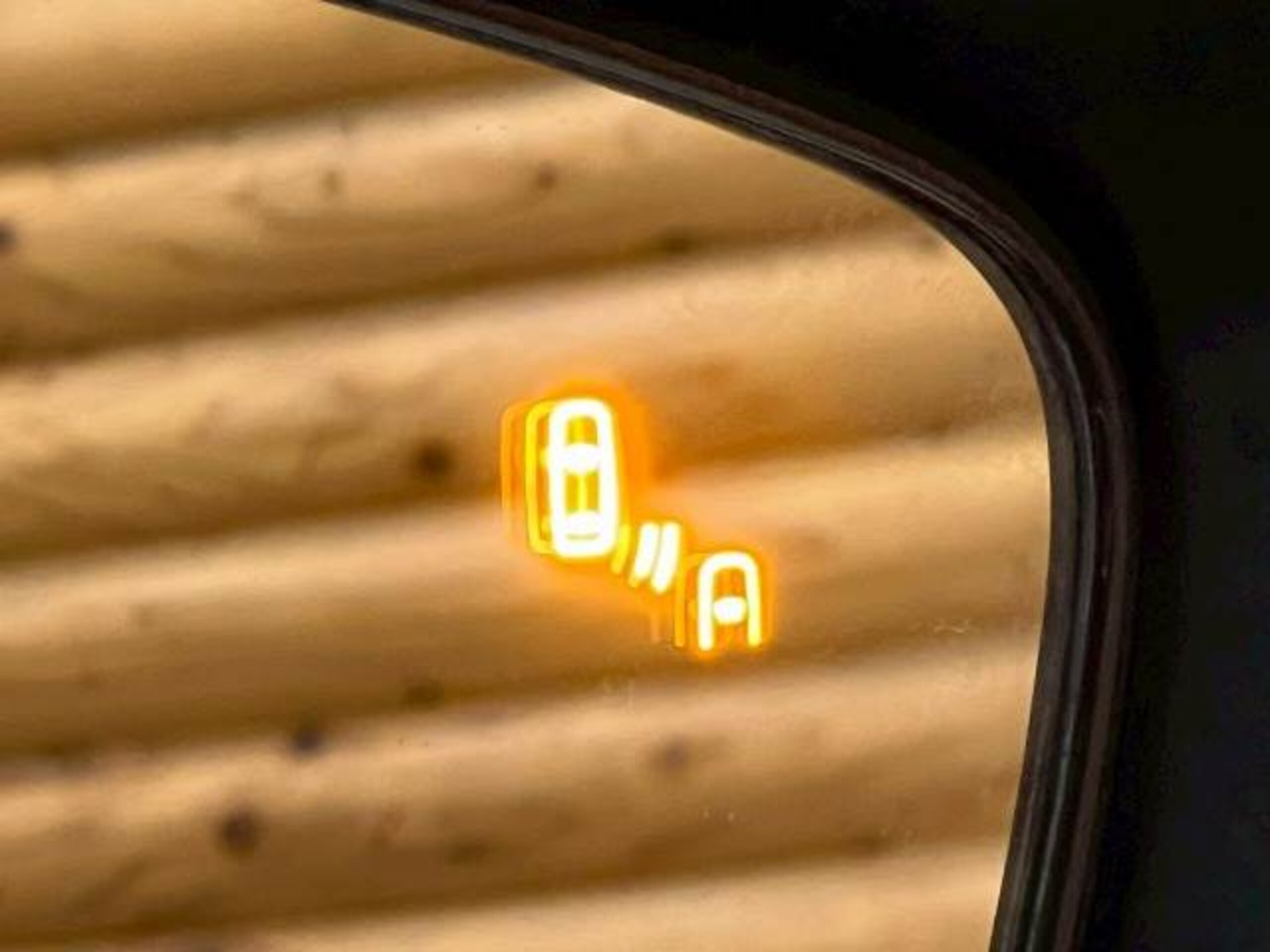 Mitsubishi Eclipse Cross PHEV 2.4 P 4WD — photo 8