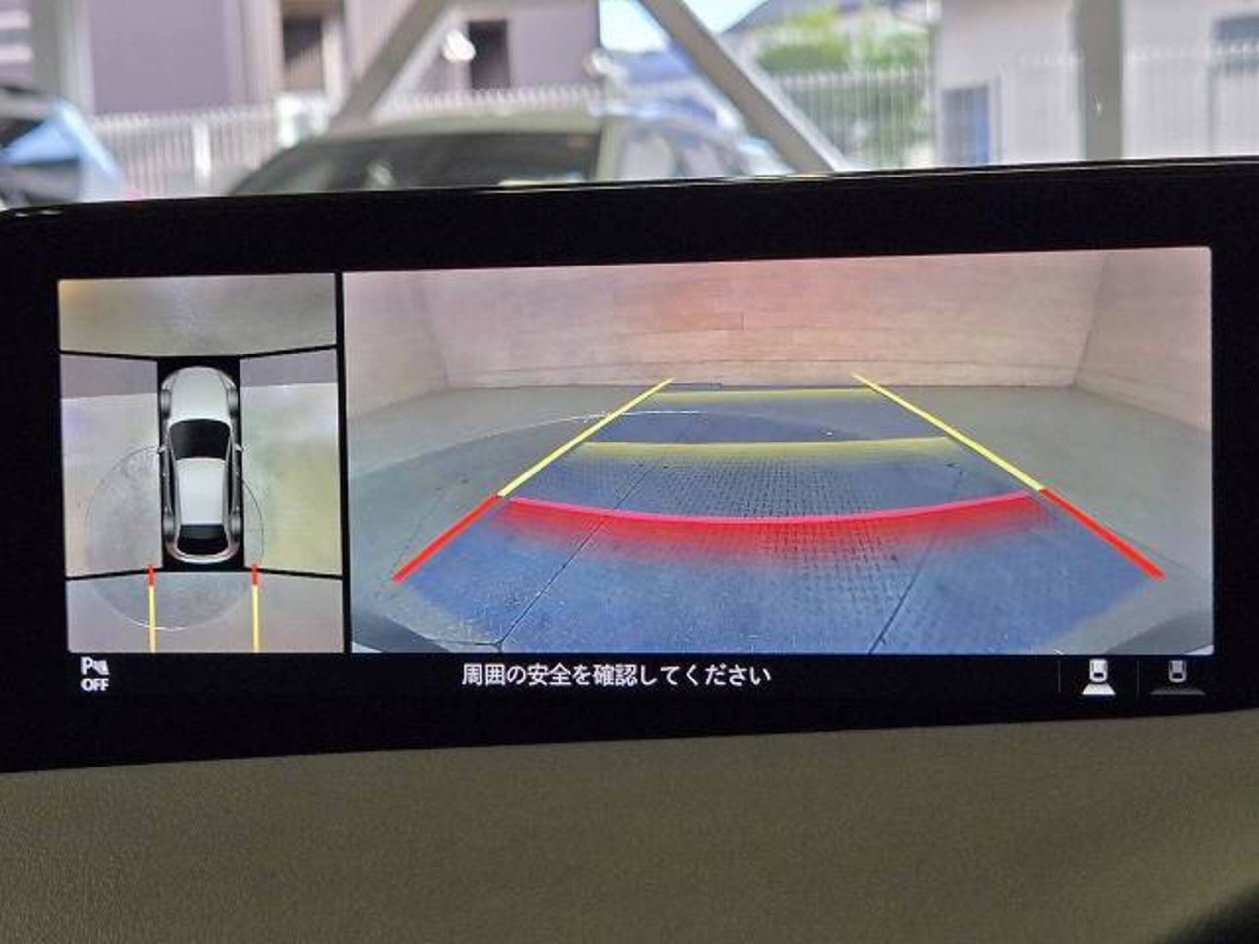 2021 Mazda 3 Fastback — photo 2