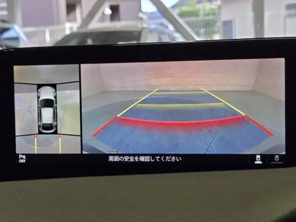 2021 Mazda 3 Fastback — photo 2