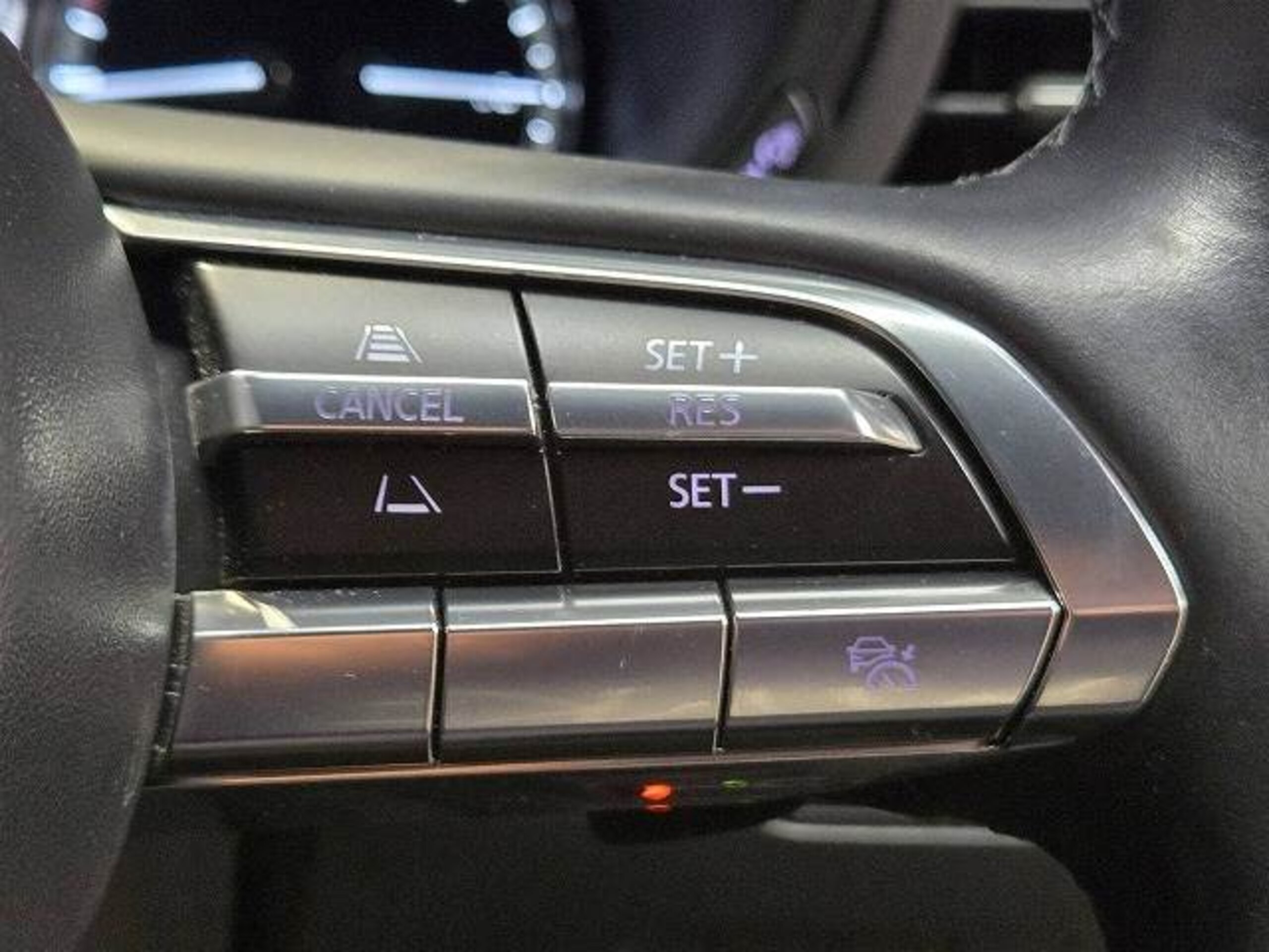 2021 Mazda 3 Fastback — photo 3