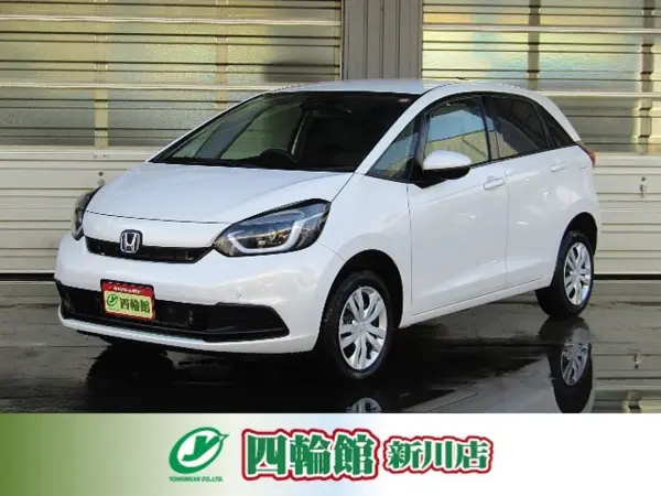 Honda Fit 1.5 e:HEV Basic 4WD Sensing/Brake/Pedestrian & Lane Detection Steering Assist/Lead Start/Traffic Jam Follow/Misstart Prevention/Parking Sensor/Sign Recognition Comfort View Package/Mirror Heater/Front Window Defroster LED Headlight Backup Camera Eclipse Navigation BT Dashcam (Platinum White Pearl)