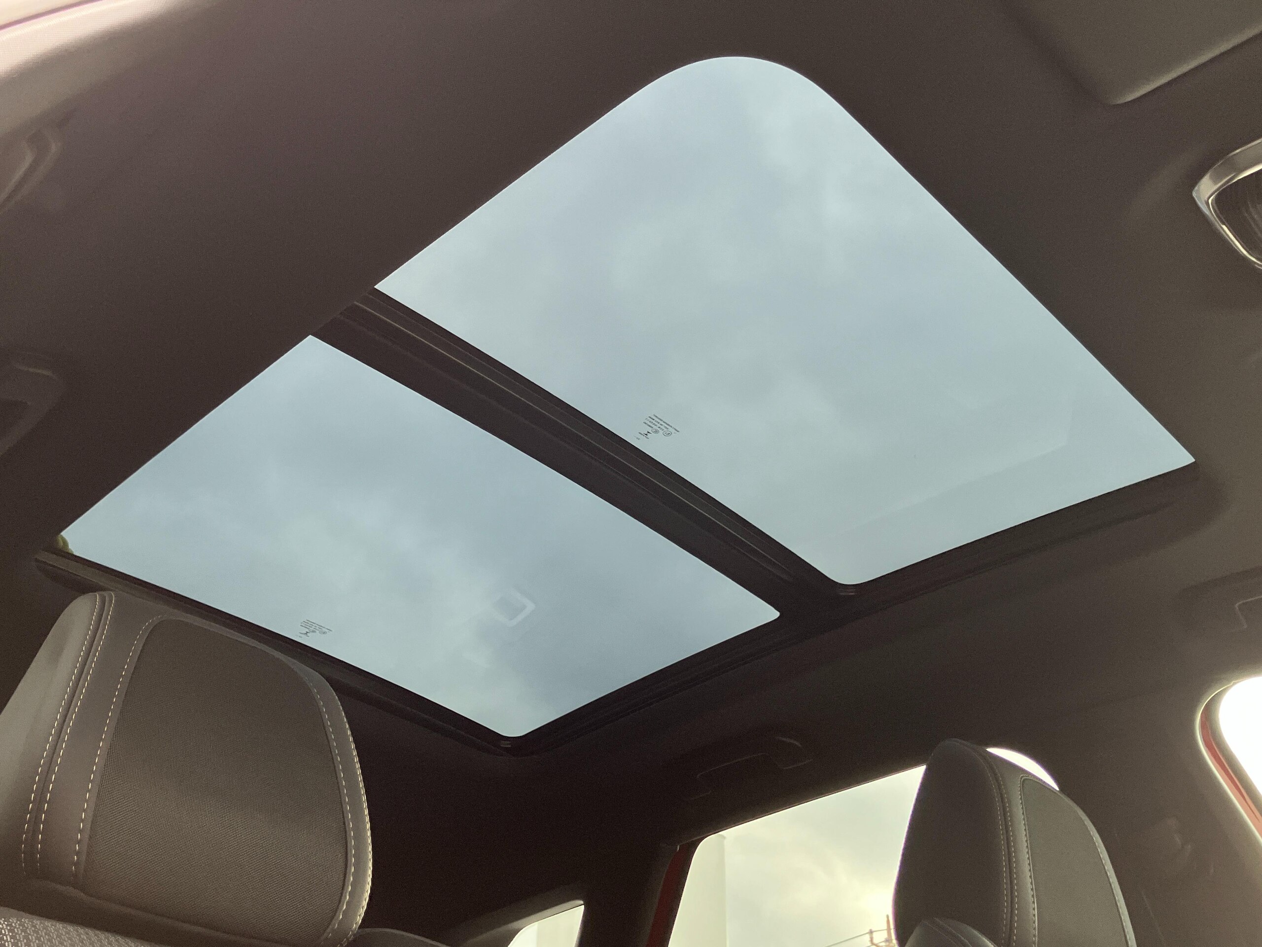 Peugeot 3008 GT BlueHDi Black Pack Diesel Turbo Certified Used Car — photo 7