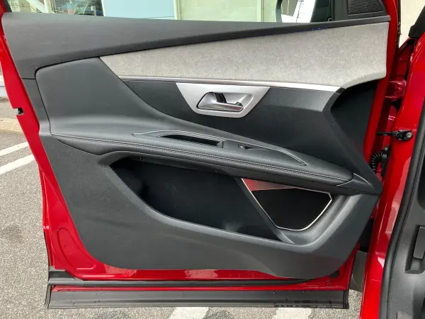 Peugeot 3008 GT BlueHDi Black Pack Diesel Turbo Certified Used Car Sunroof Apple CarPlay Active Cruise Control Blind Spot Monitor Steering Paddle Shifters Seat Heater Seat Memory Power Tailgate Rear Camera ETC Onboard Unit (Ultimate Red) — photo 8